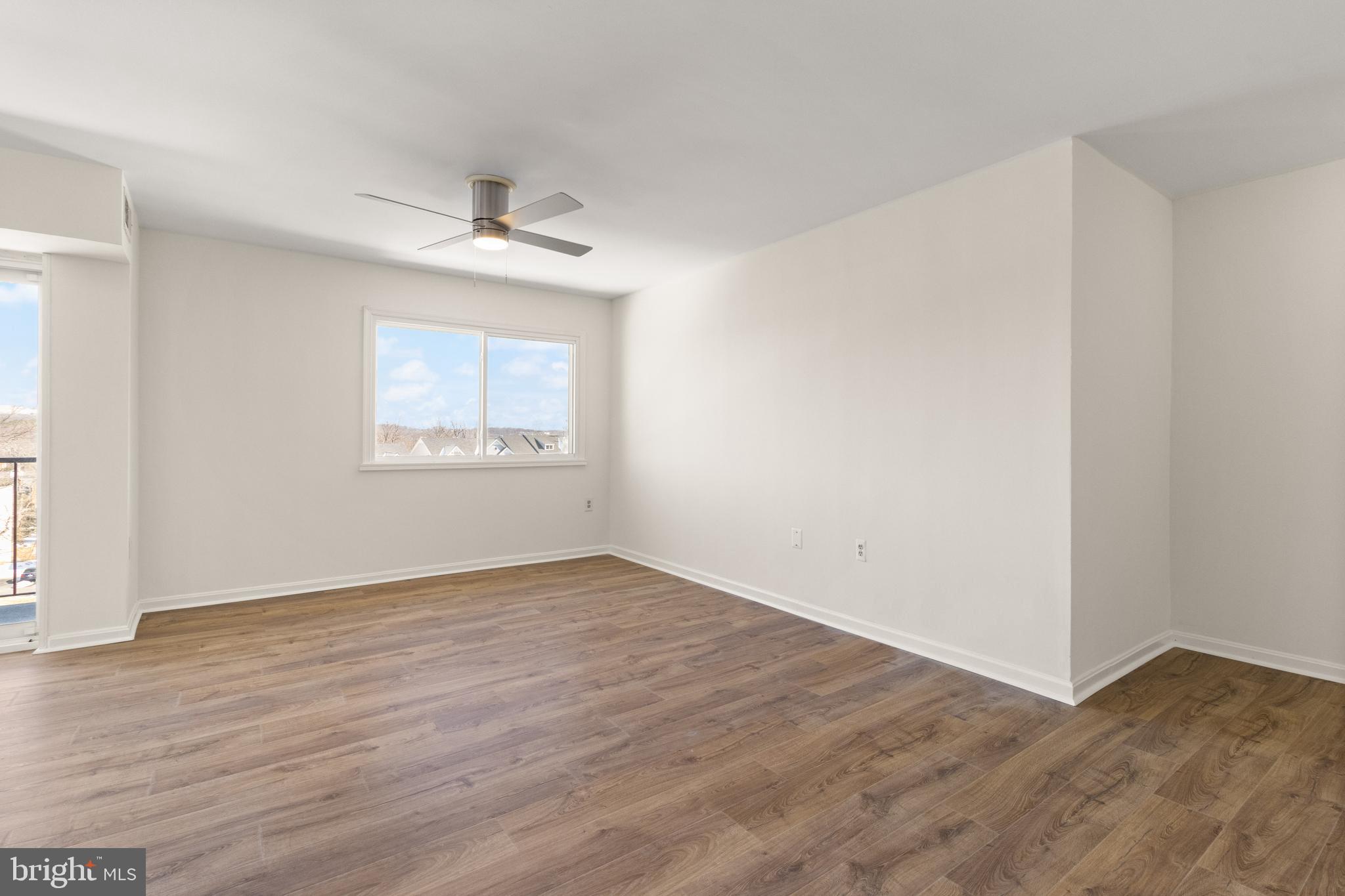 OCCOQUAN RIDGE CONDO - Residential