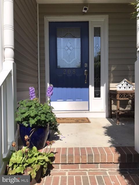 ROMANCOKE ON THE BAY - Residential