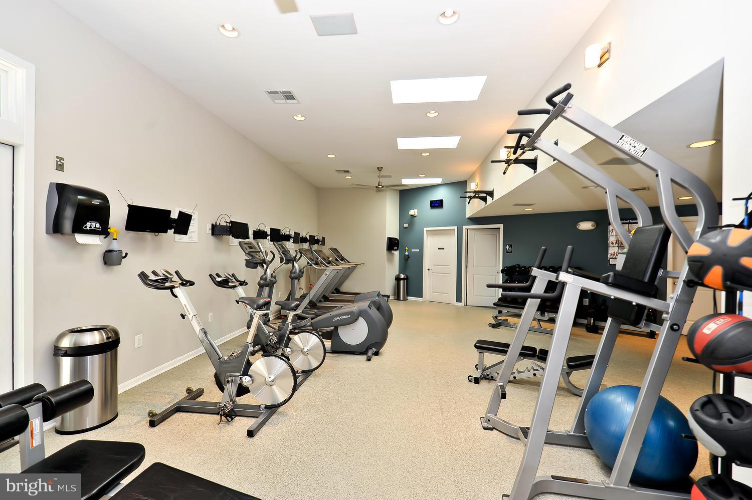 PARKSIDE AT ALEXANDRIA - Residential