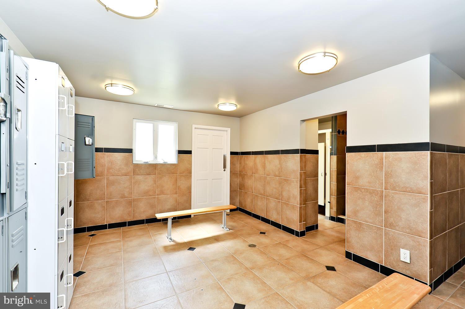 PARKSIDE AT ALEXANDRIA - Residential