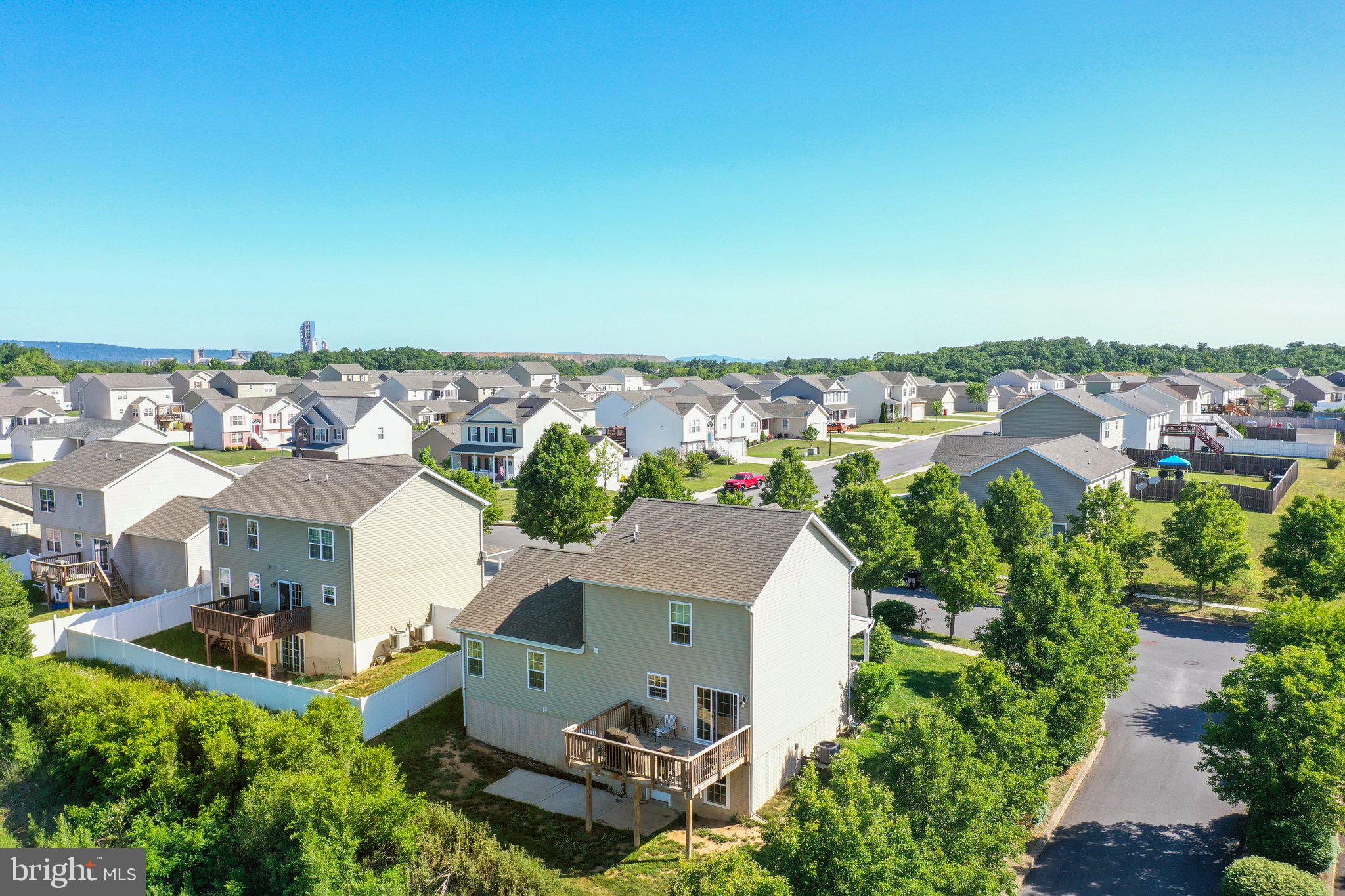 HERITAGE HILLS - Residential