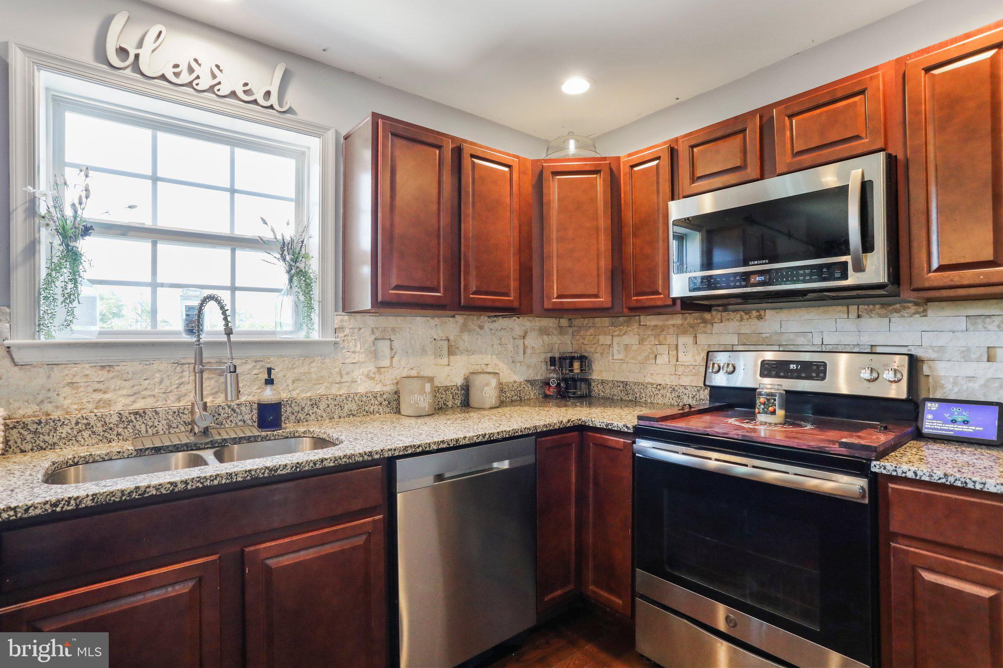 HERITAGE HILLS - Residential