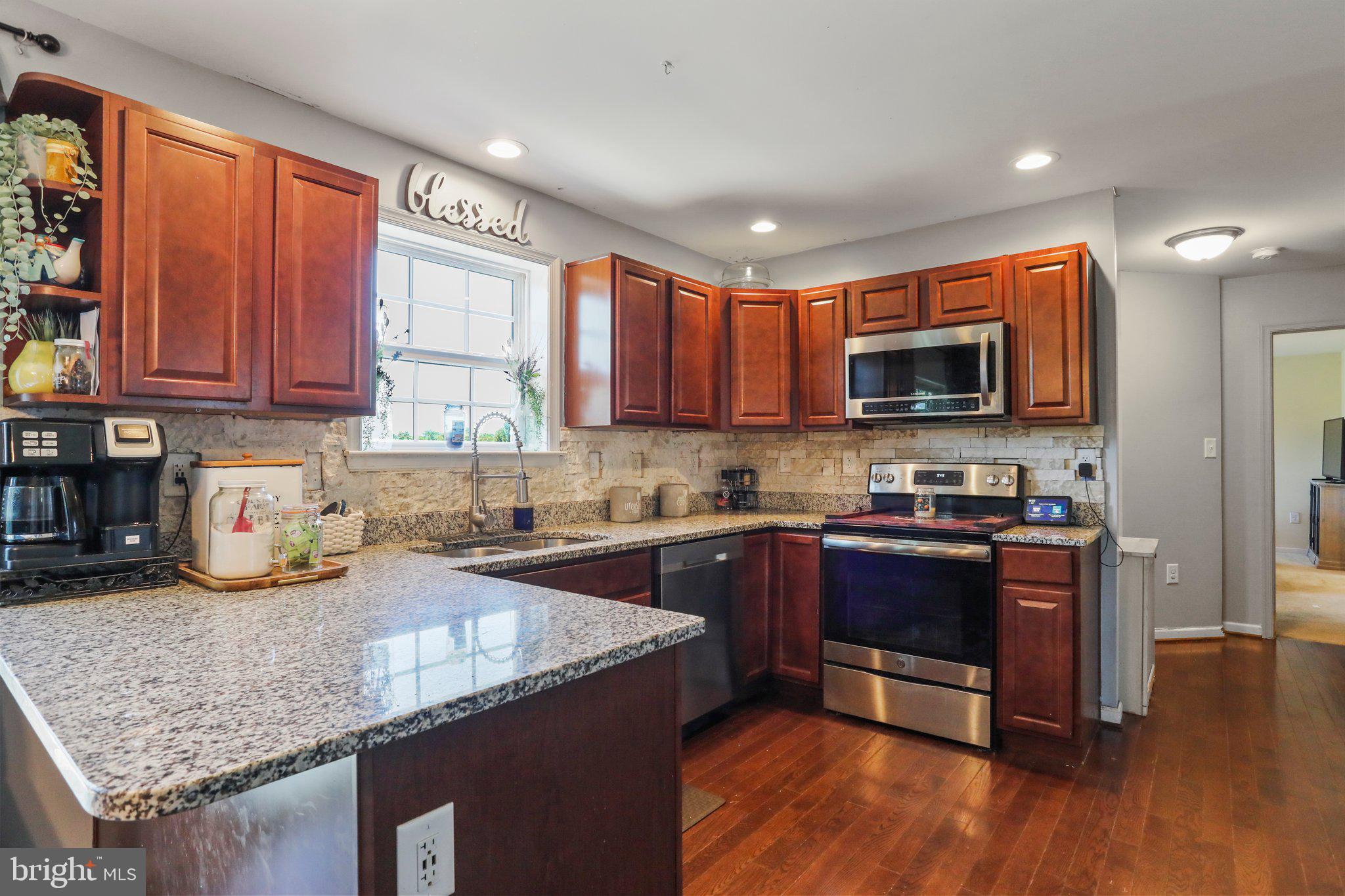 HERITAGE HILLS - Residential