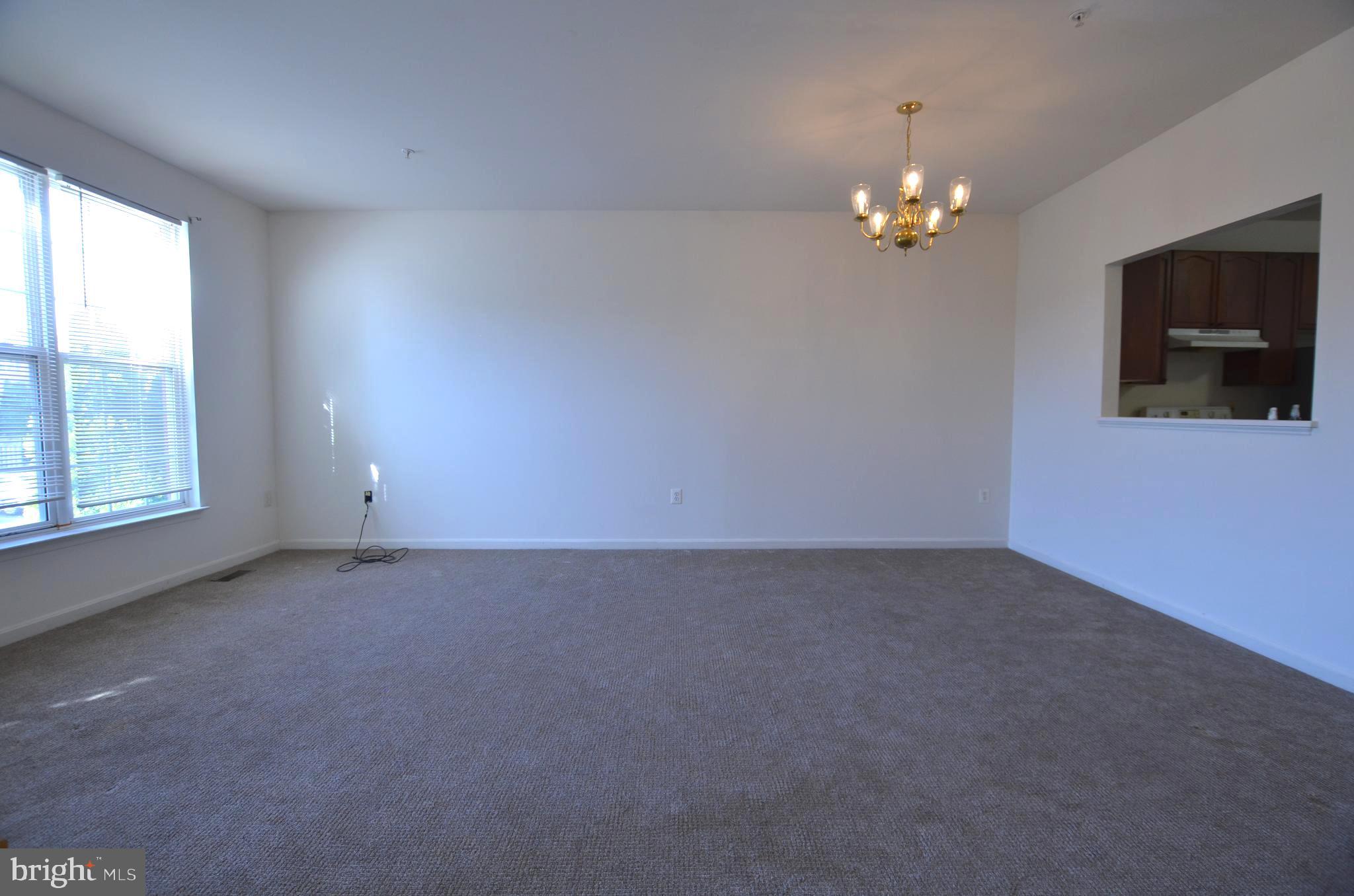 NORTH CROSSING - Residential Lease