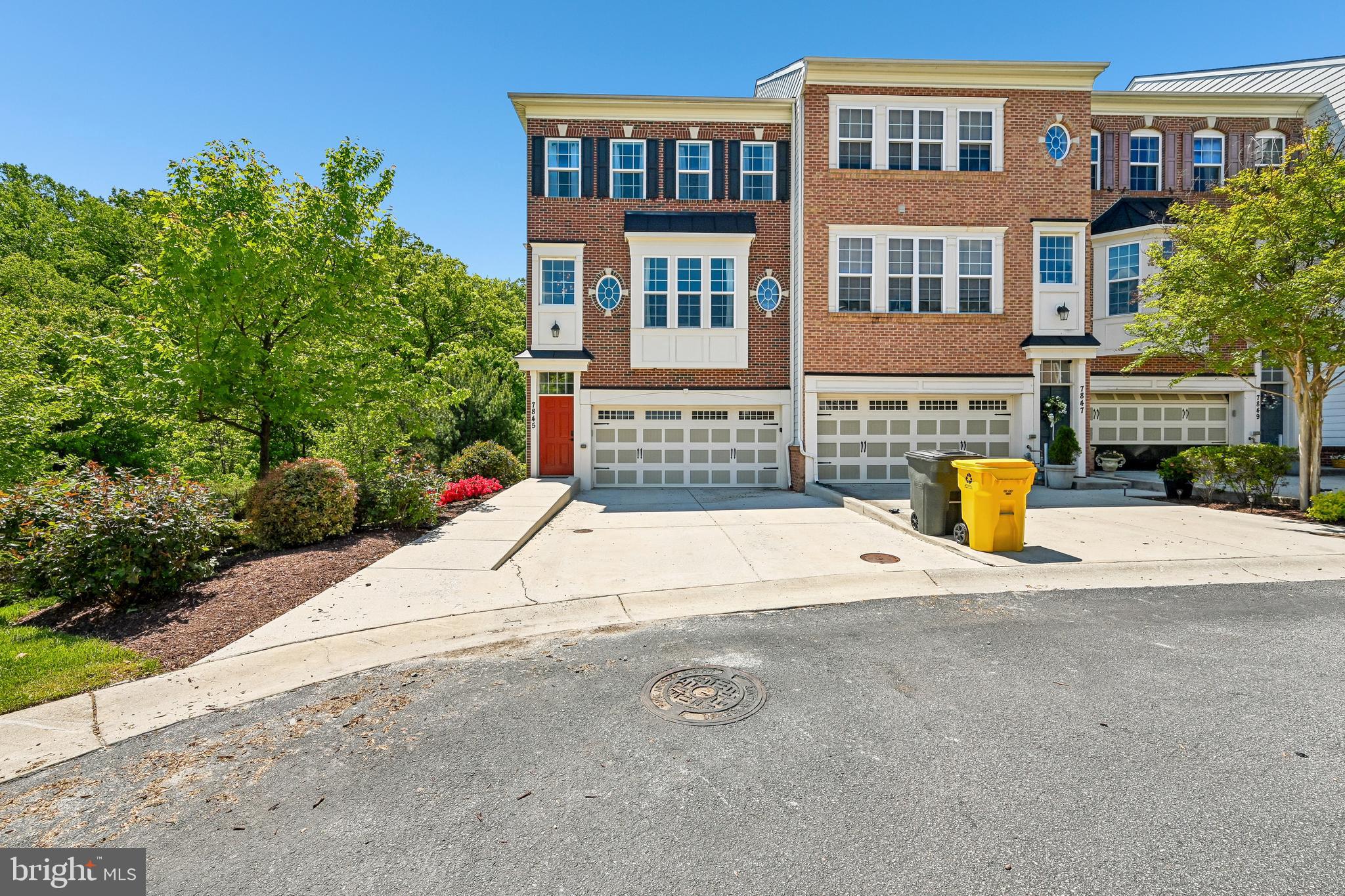 POINTE AT ARUNDEL PRESERVES - Residential