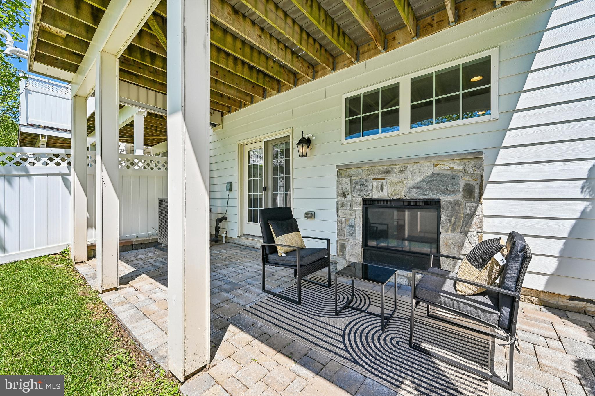POINTE AT ARUNDEL PRESERVES - Residential