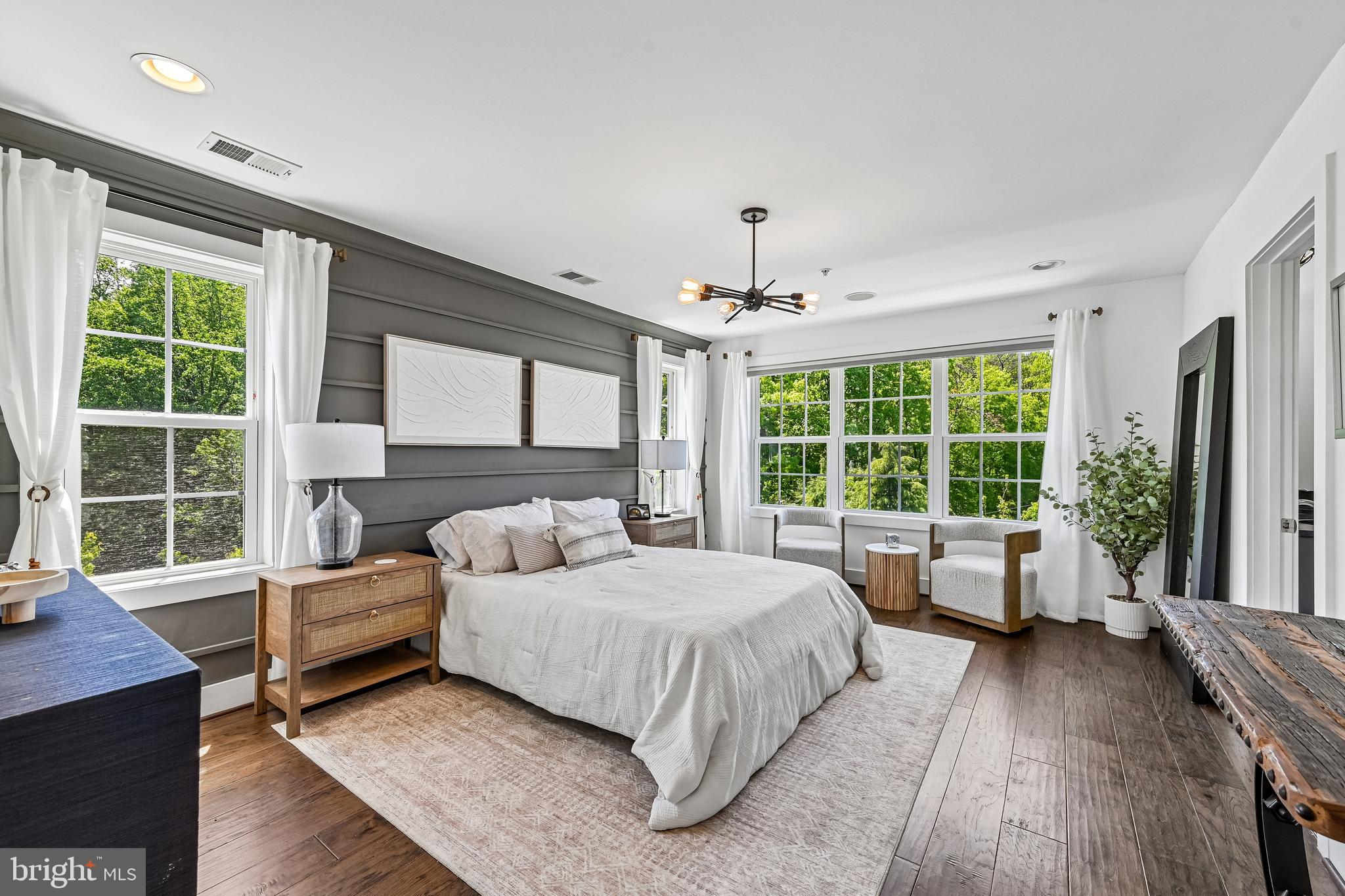 POINTE AT ARUNDEL PRESERVES - Residential
