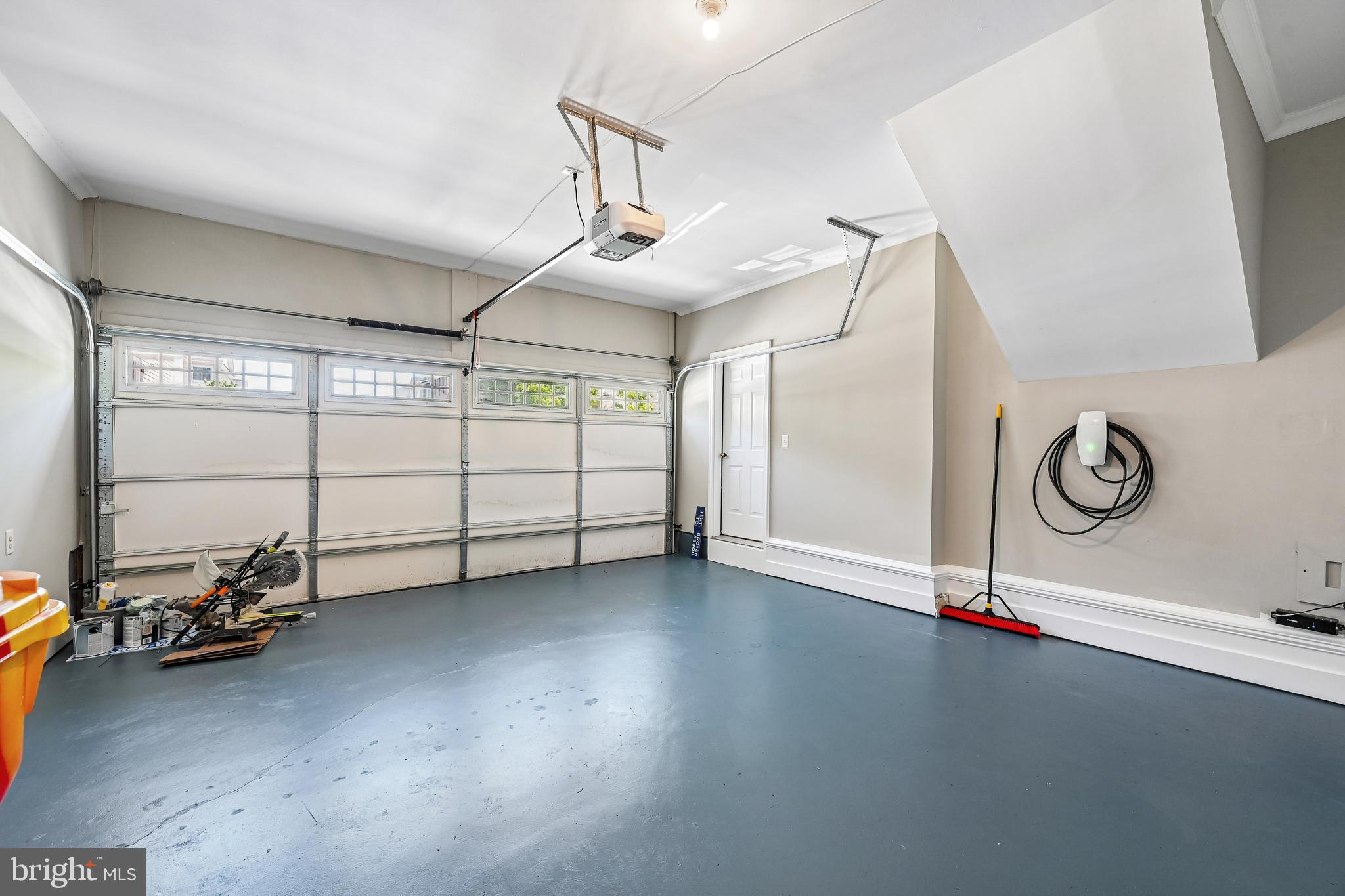 POINTE AT ARUNDEL PRESERVES - Residential