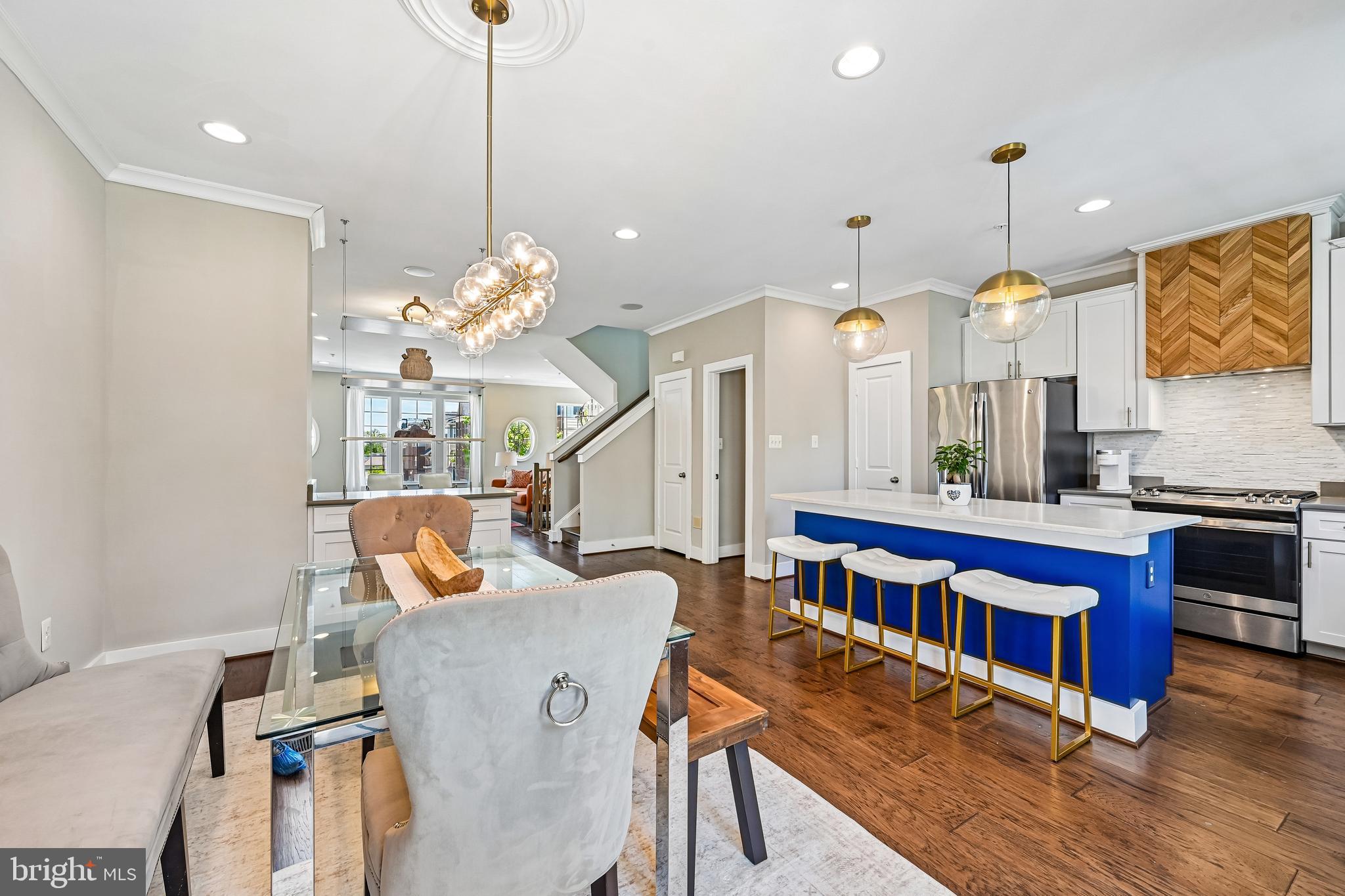 POINTE AT ARUNDEL PRESERVES - Residential