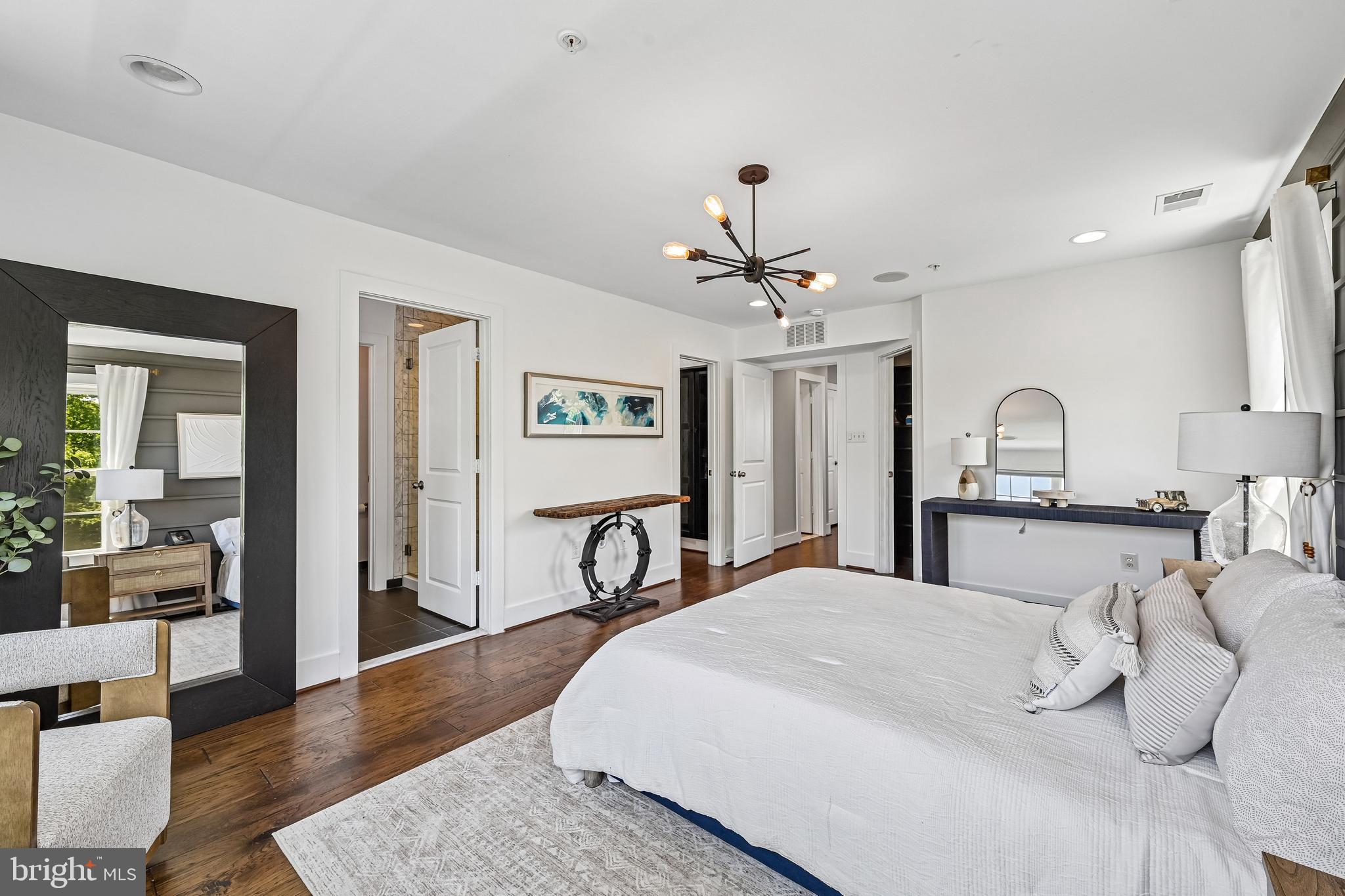 POINTE AT ARUNDEL PRESERVES - Residential