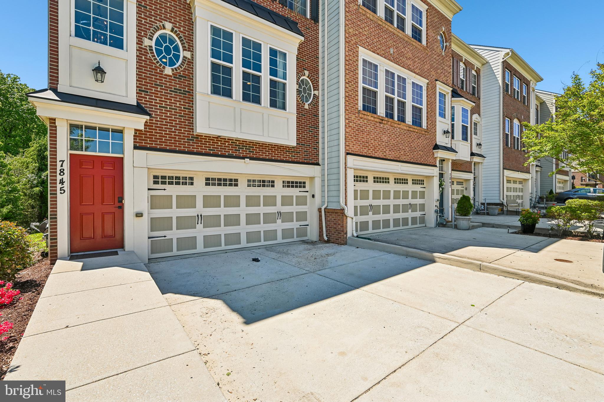 POINTE AT ARUNDEL PRESERVES - Residential
