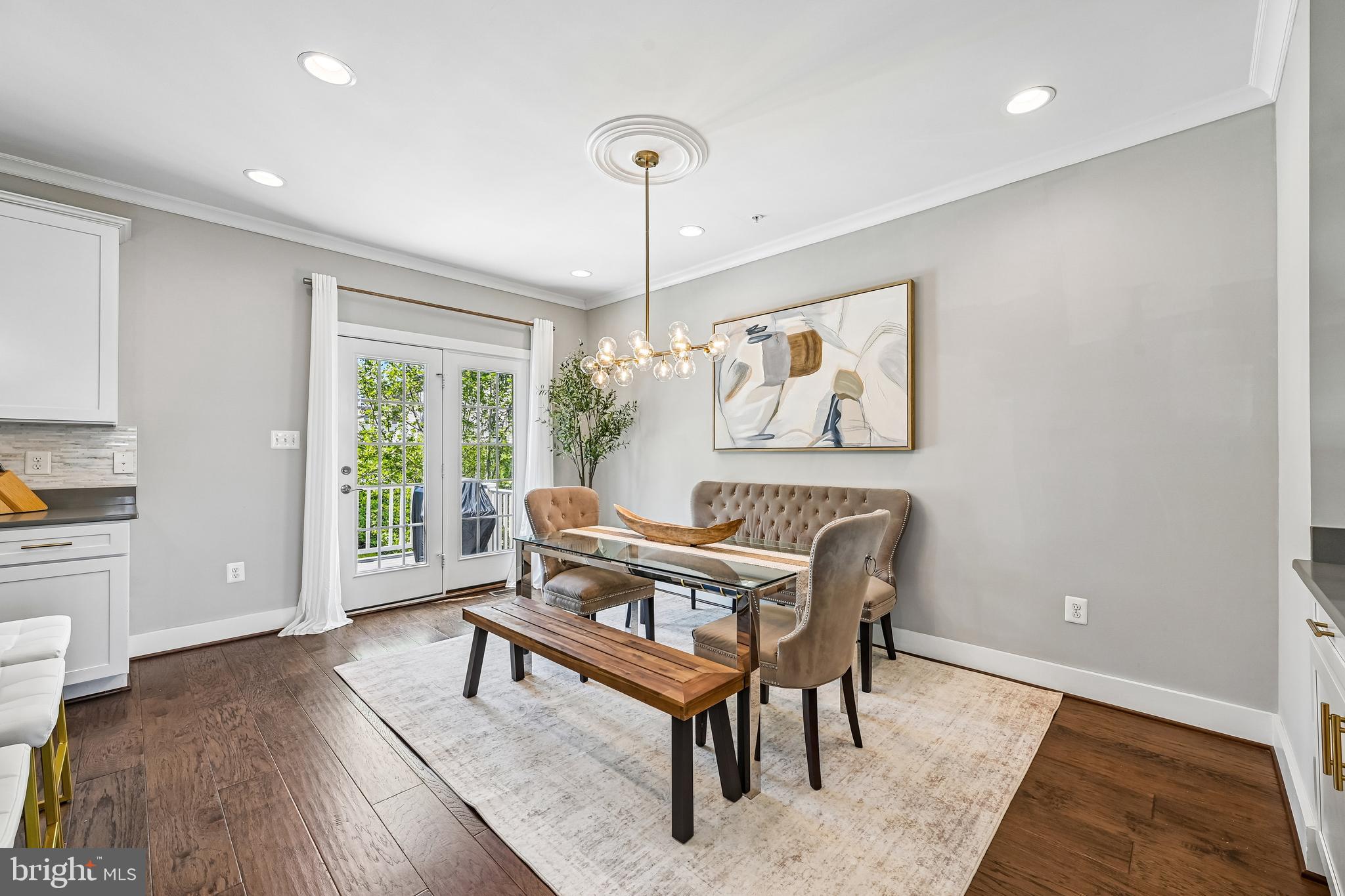POINTE AT ARUNDEL PRESERVES - Residential