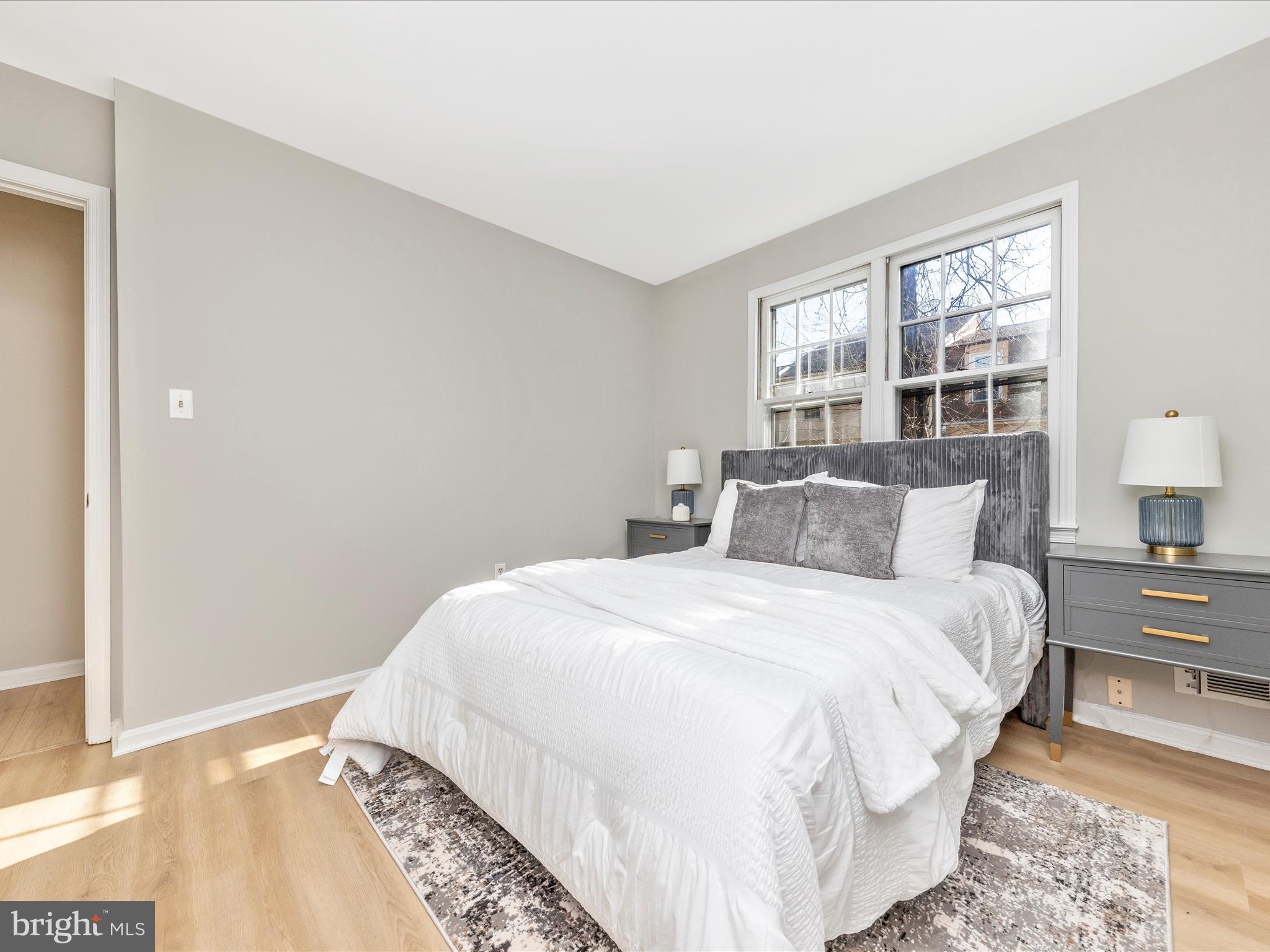 SHADY GROVE VILLAGE - Residential