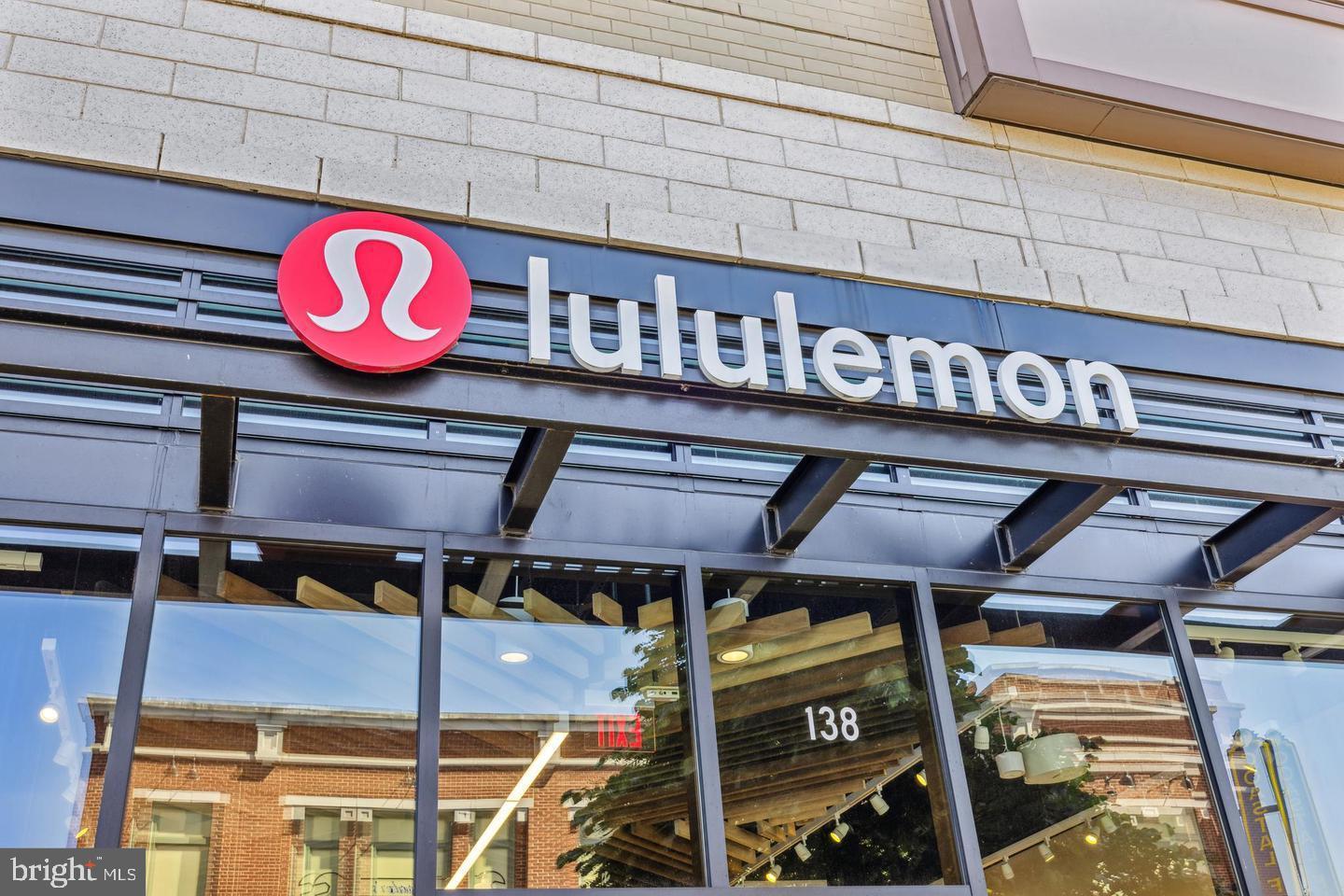 SHADY GROVE VILLAGE - Residential