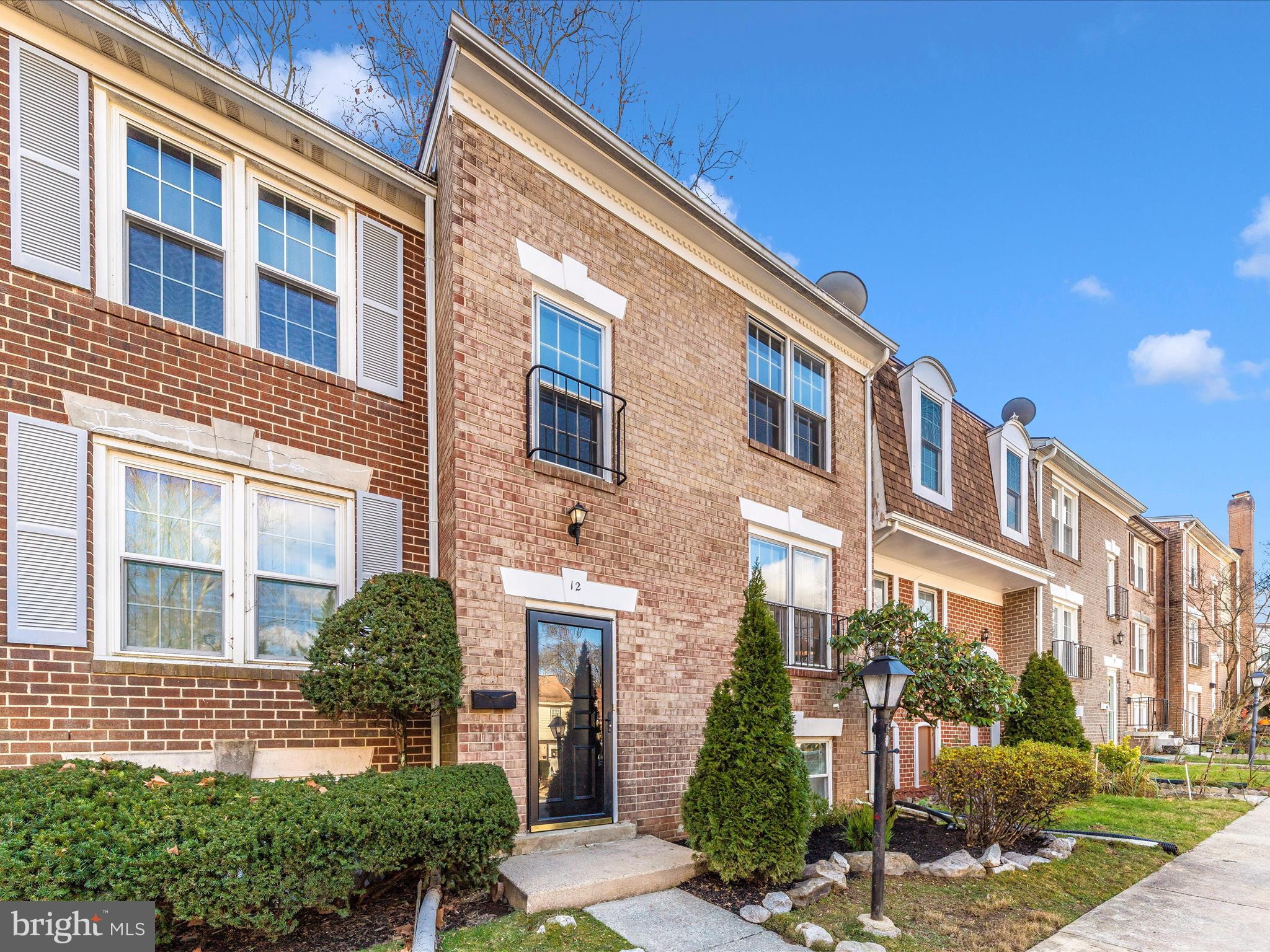 SHADY GROVE VILLAGE - Residential
