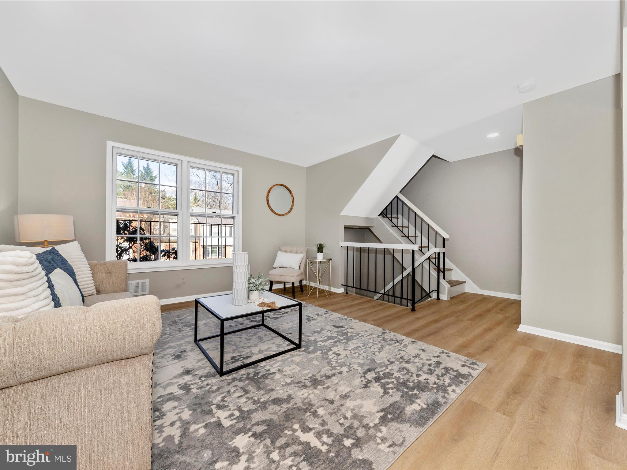 SHADY GROVE VILLAGE - Residential