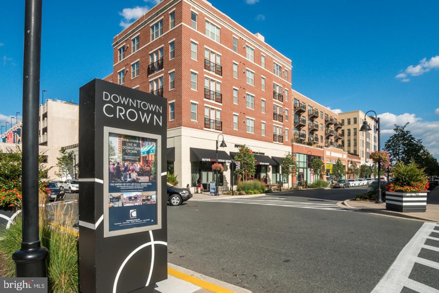 SHADY GROVE VILLAGE - Residential