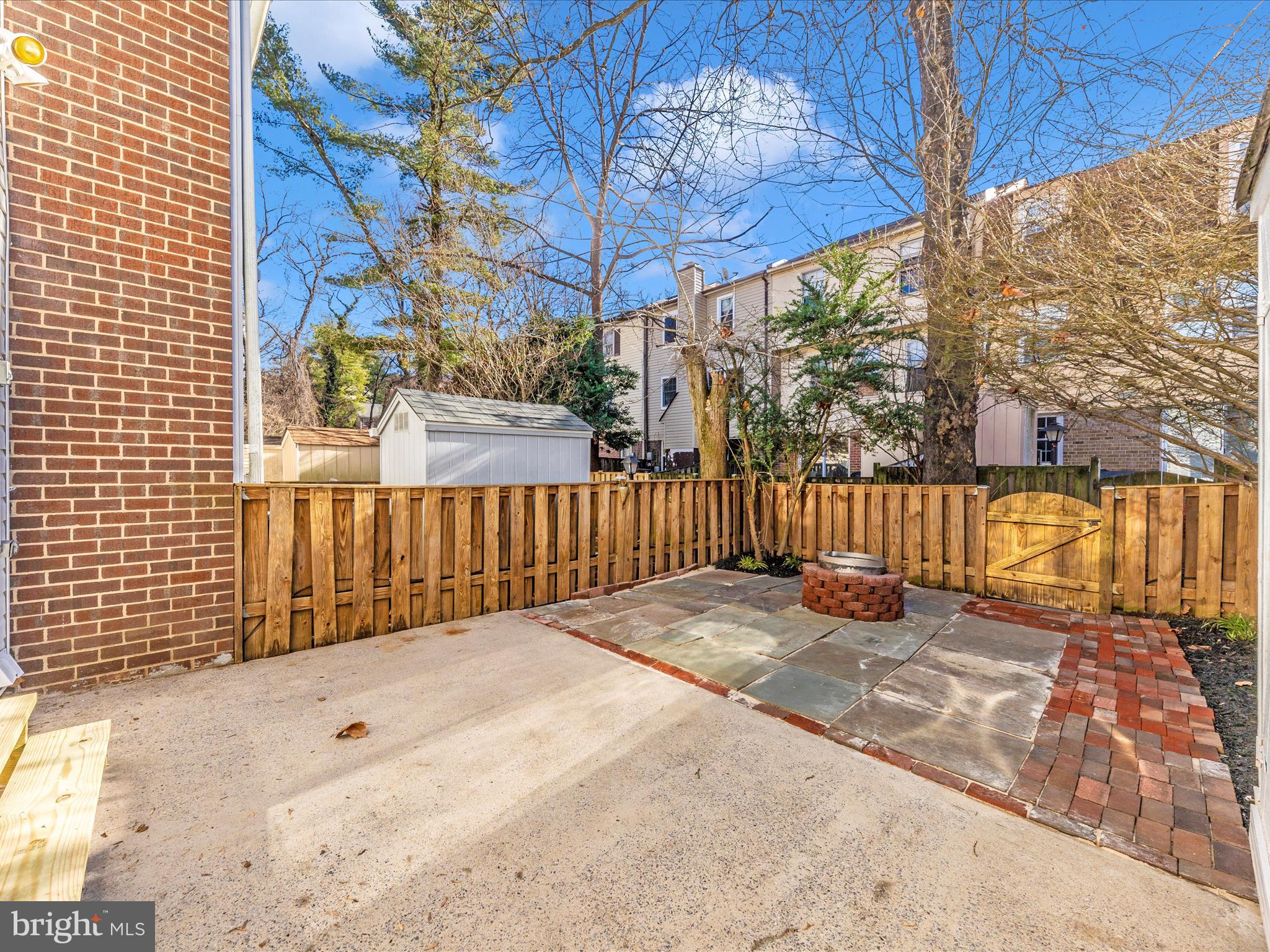 SHADY GROVE VILLAGE - Residential