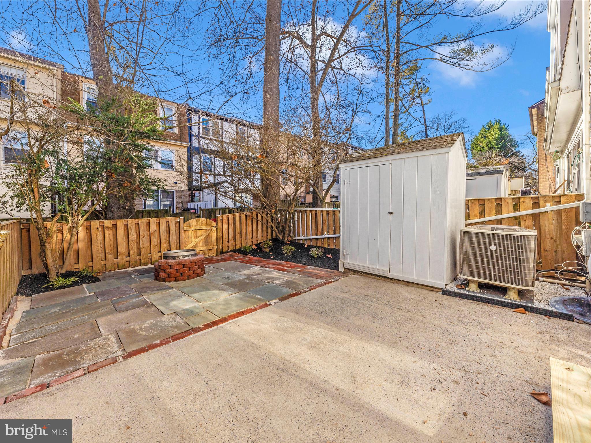 SHADY GROVE VILLAGE - Residential