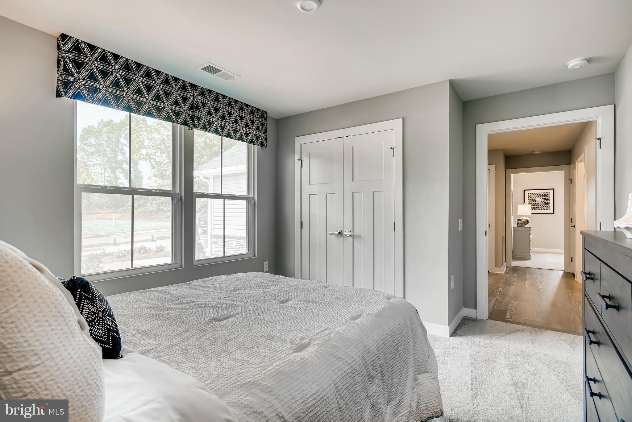 CARDINAL POINTE - Residential