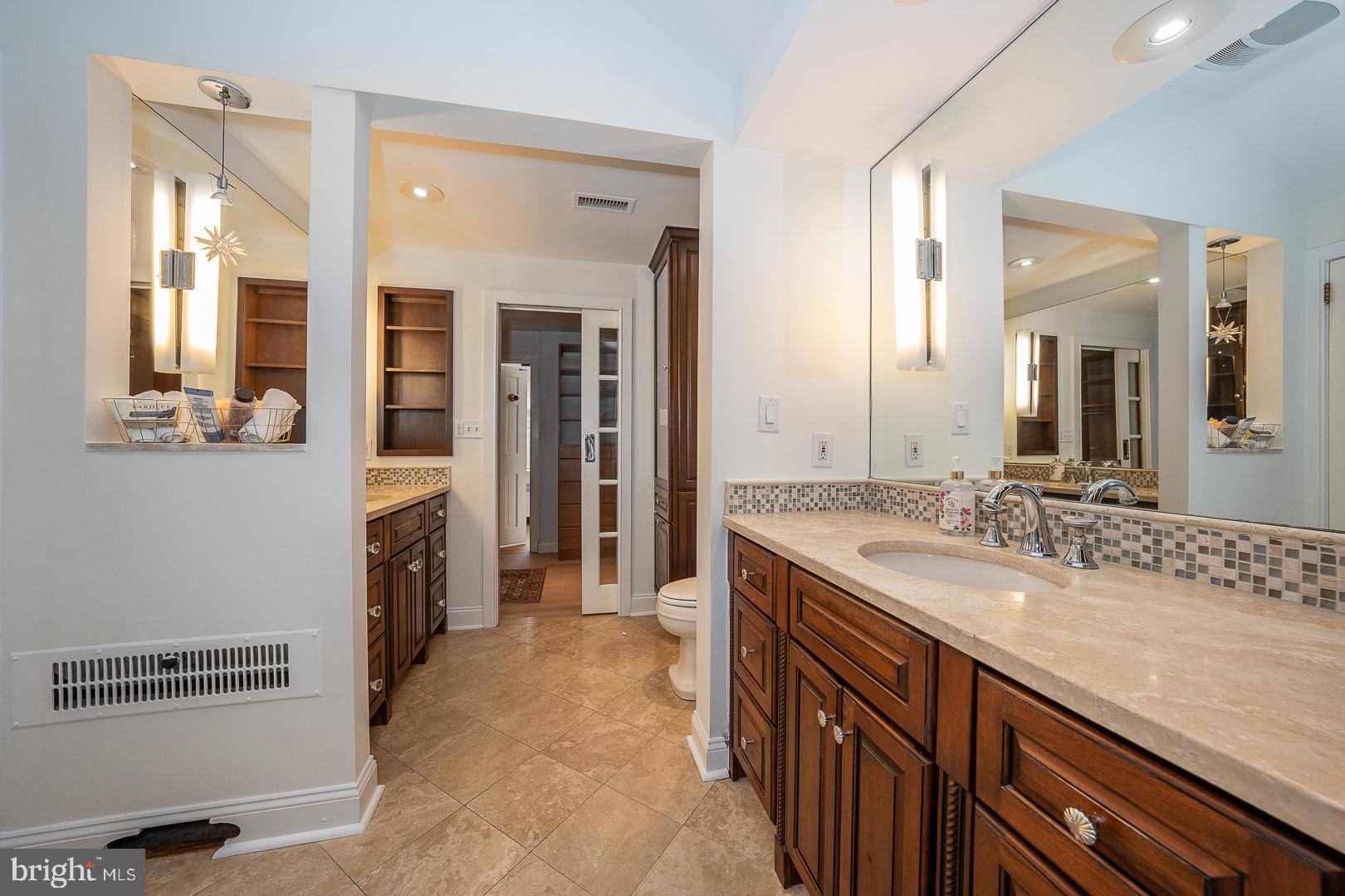 GULPH CREEK - Residential