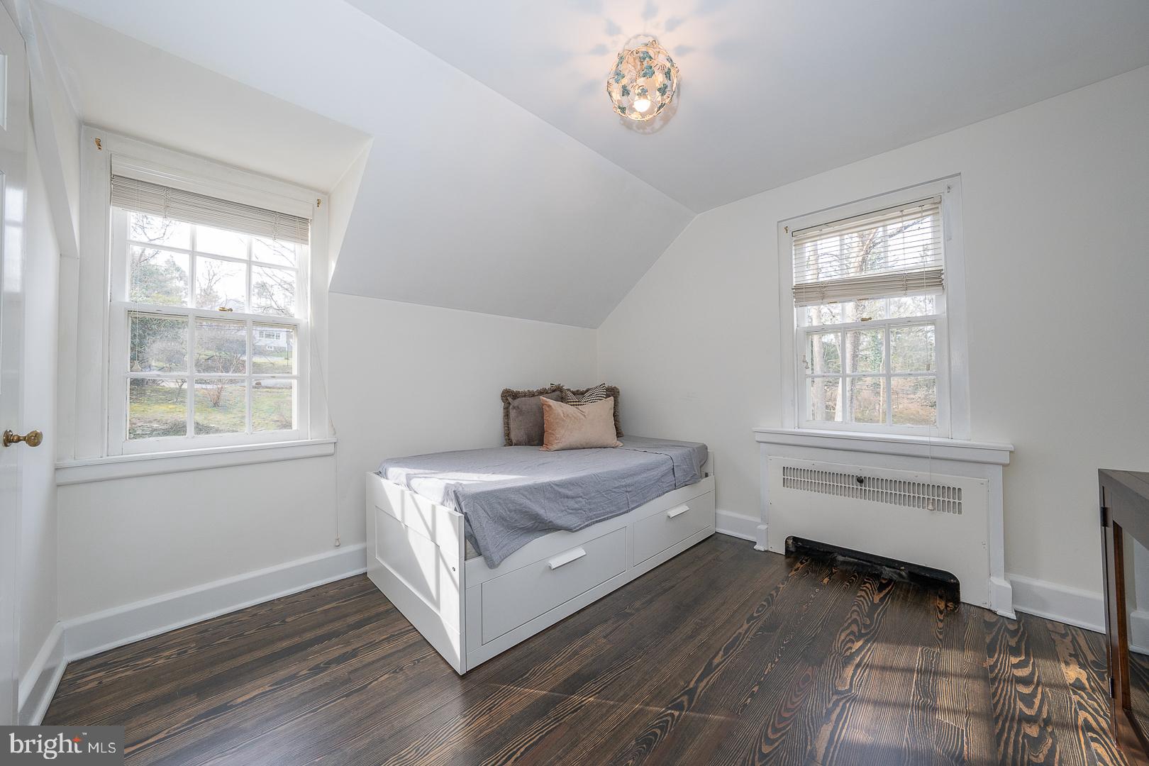 GULPH CREEK - Residential