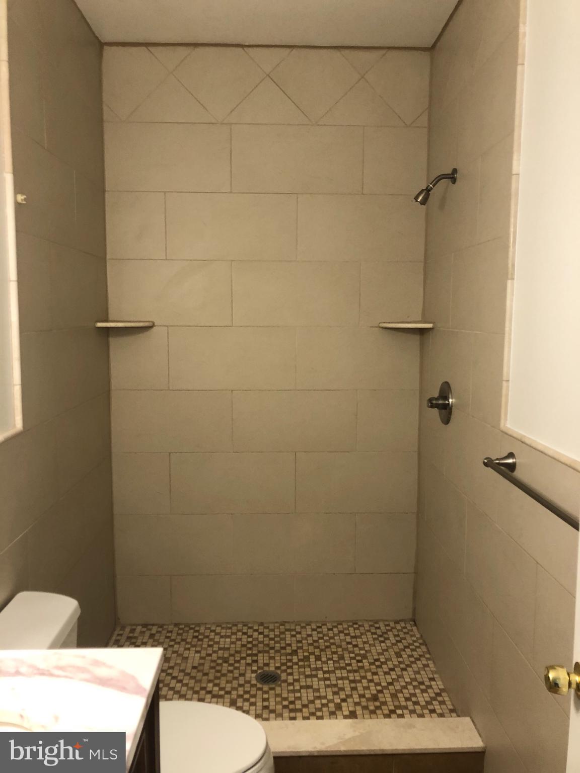 PENNSPORT - Residential Lease