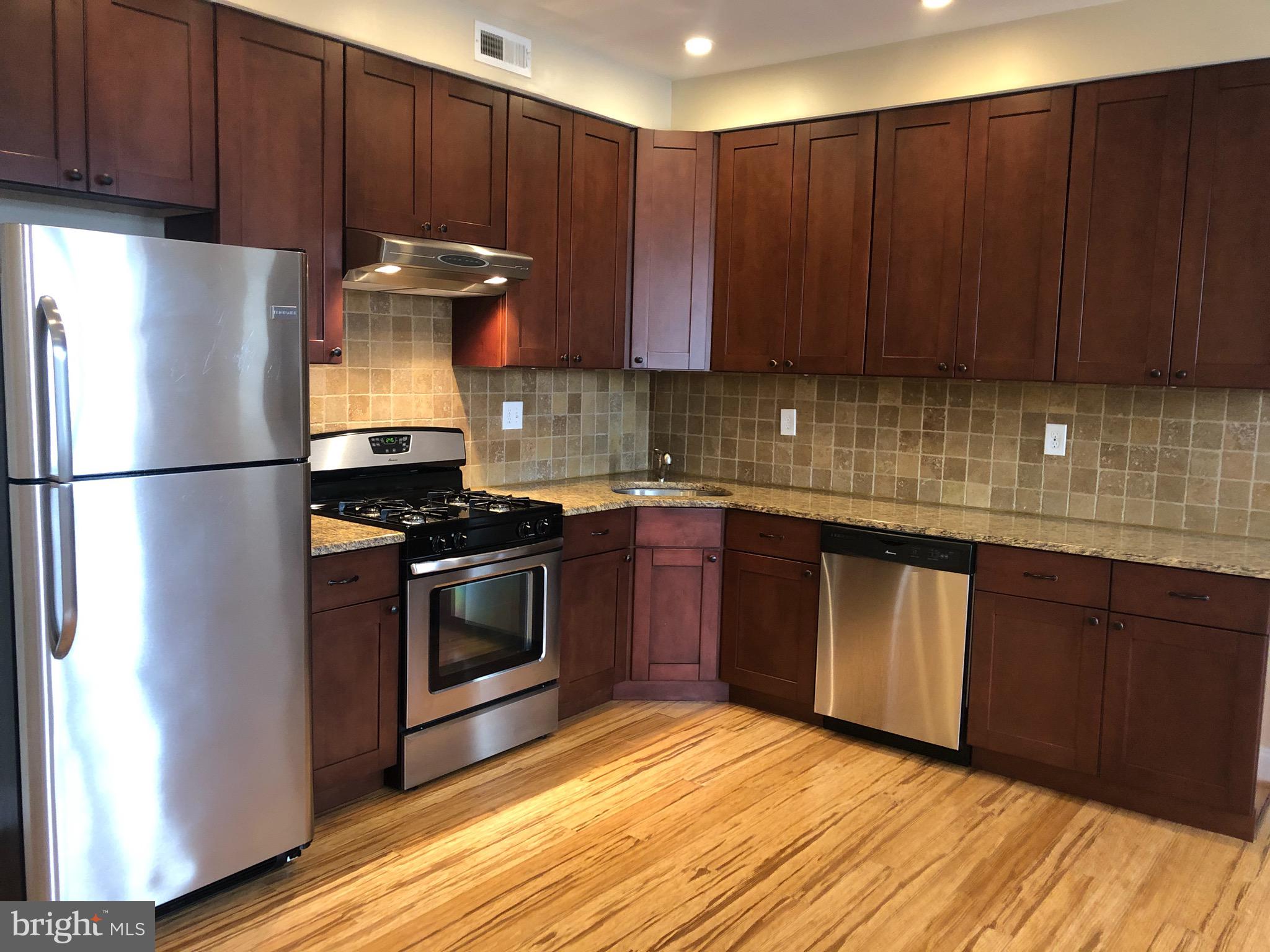 PENNSPORT - Residential Lease