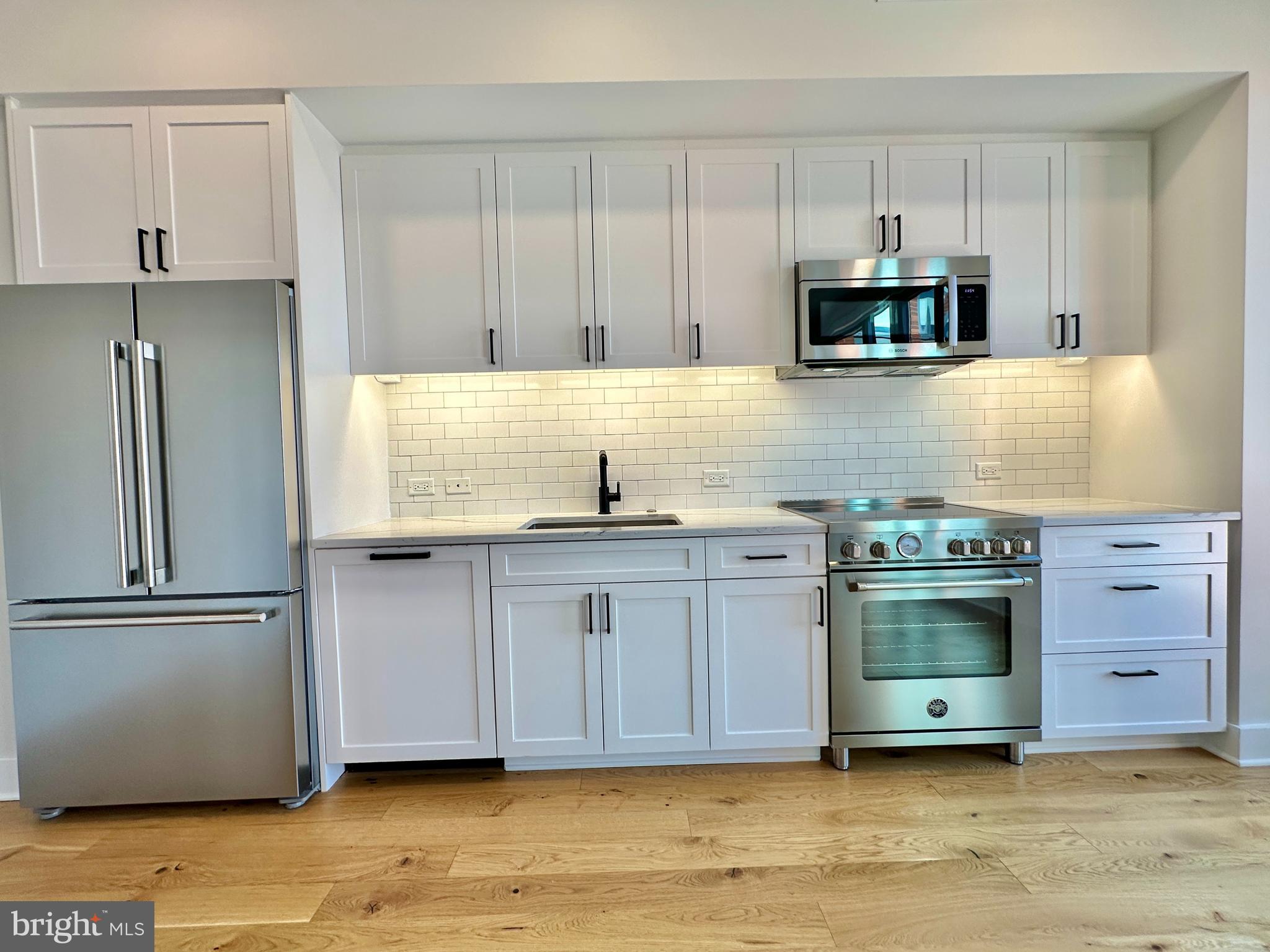 1211 VAN STREET SE 1201