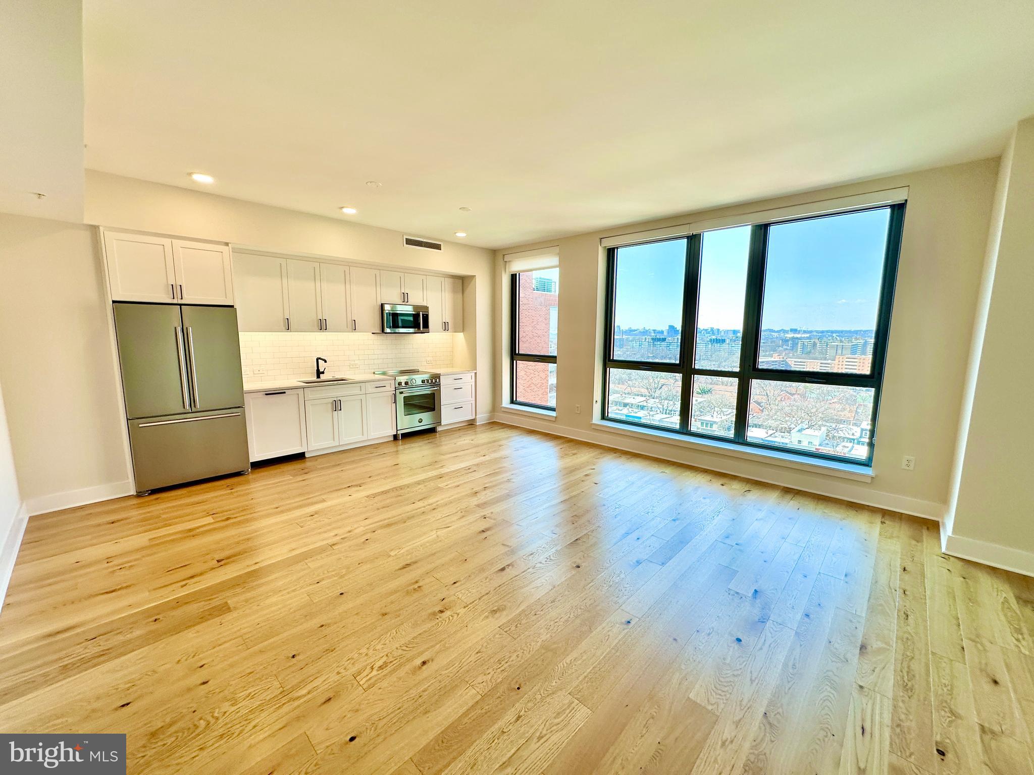 1211 VAN STREET SE 1201