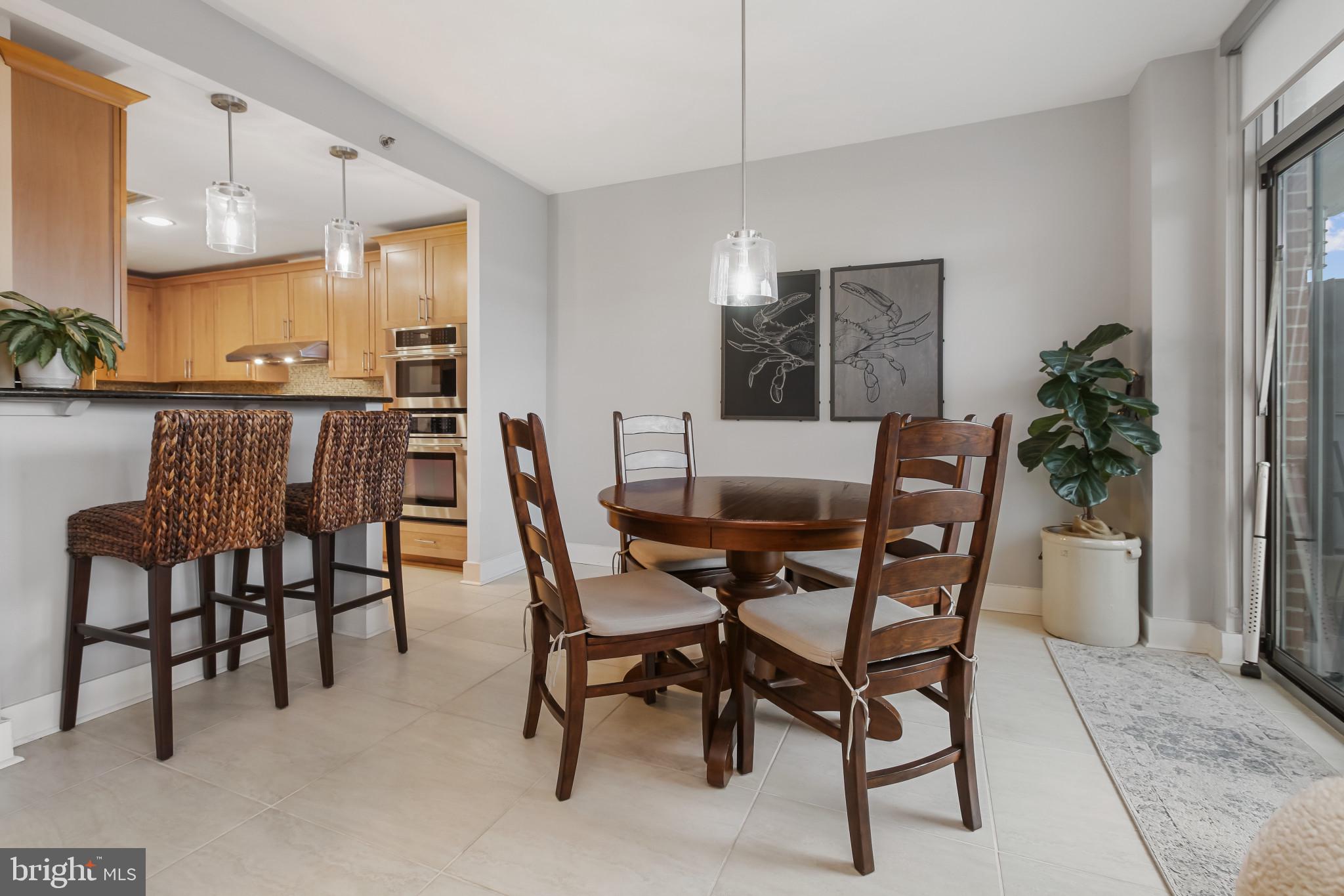 HARBOR EAST - Residential