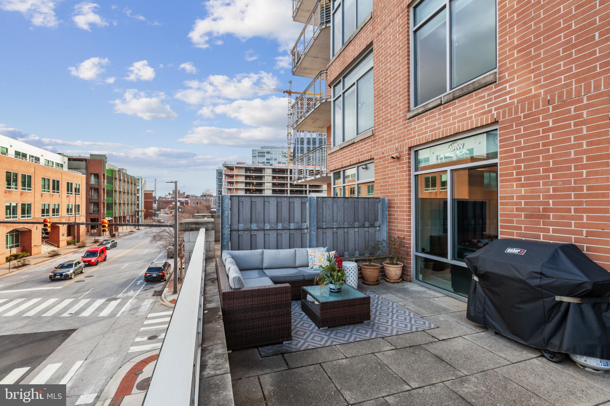 HARBOR EAST - Residential