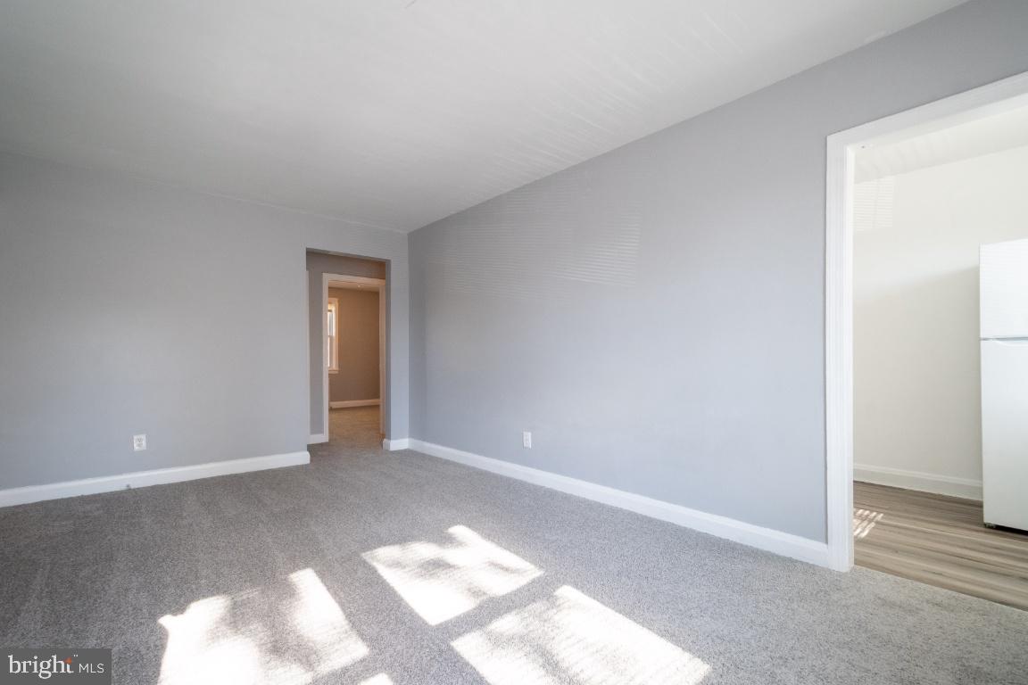 HILLENDALE ESTATES - Residential