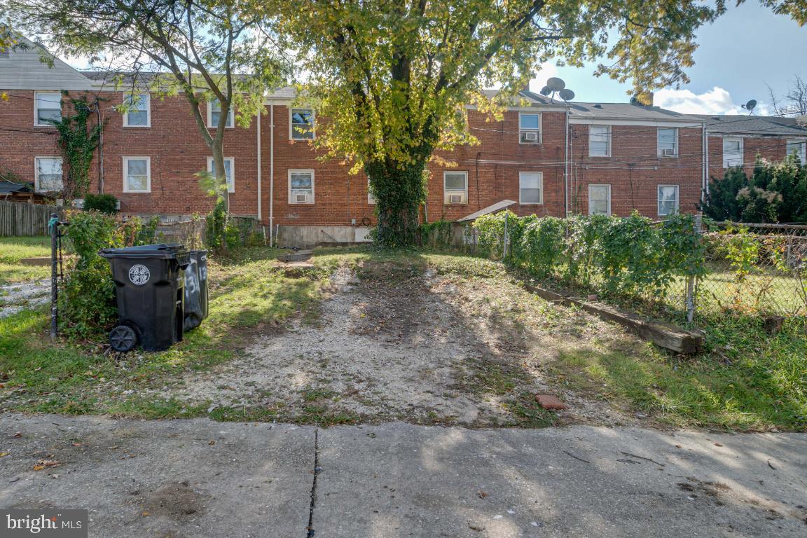 HILLENDALE ESTATES - Residential