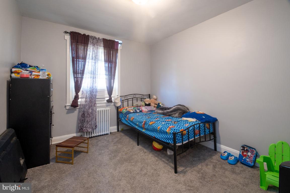 HILLENDALE ESTATES - Residential