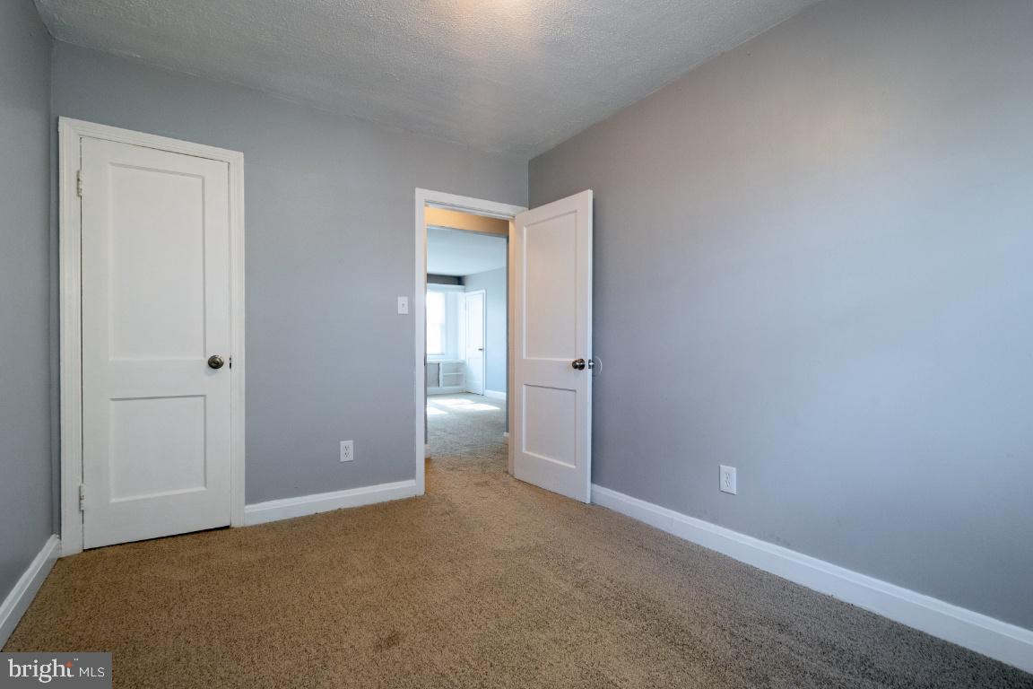 HILLENDALE ESTATES - Residential