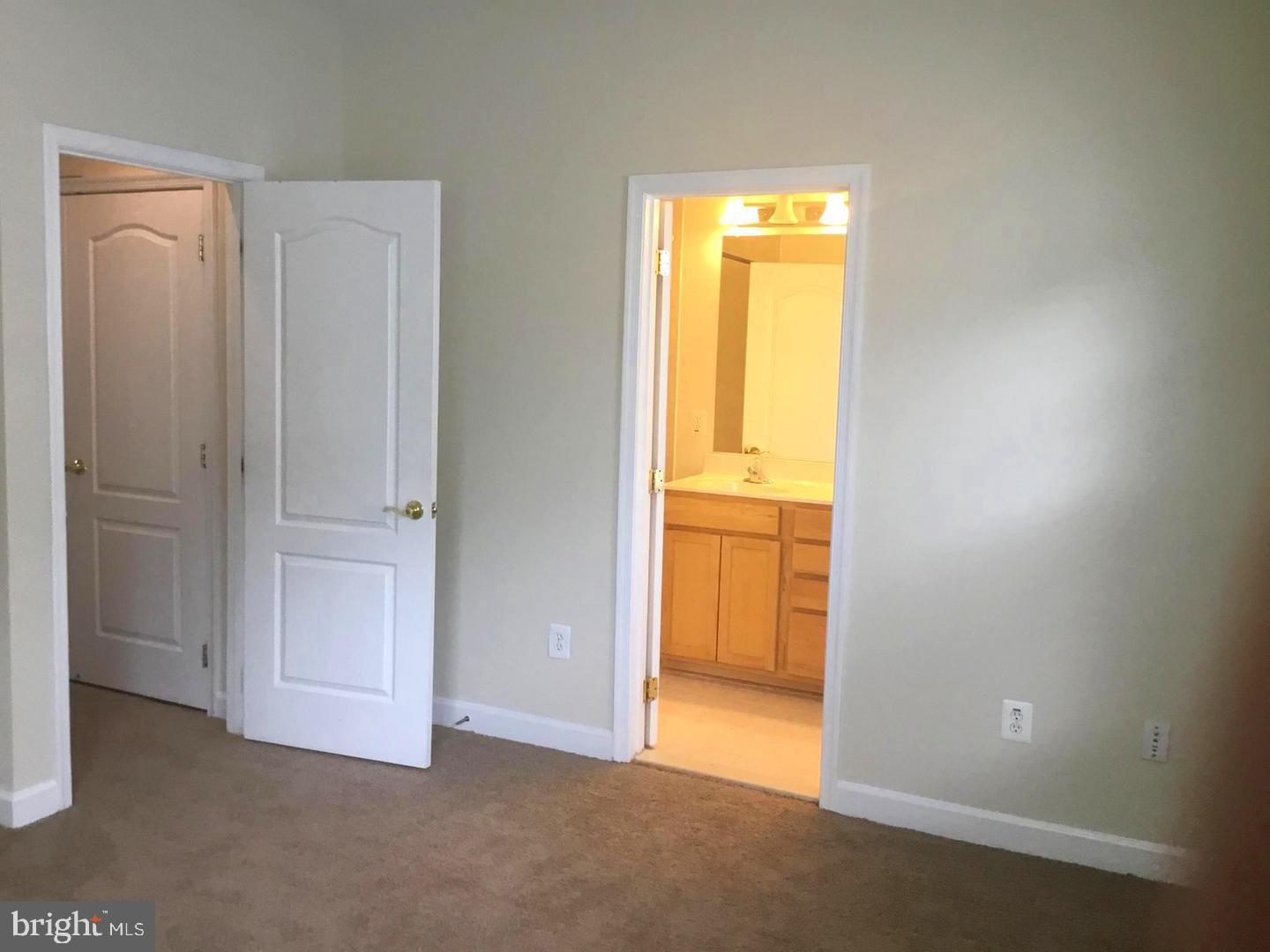 TOWN CENTER AT CAMP SPRINGS - Residential Lease