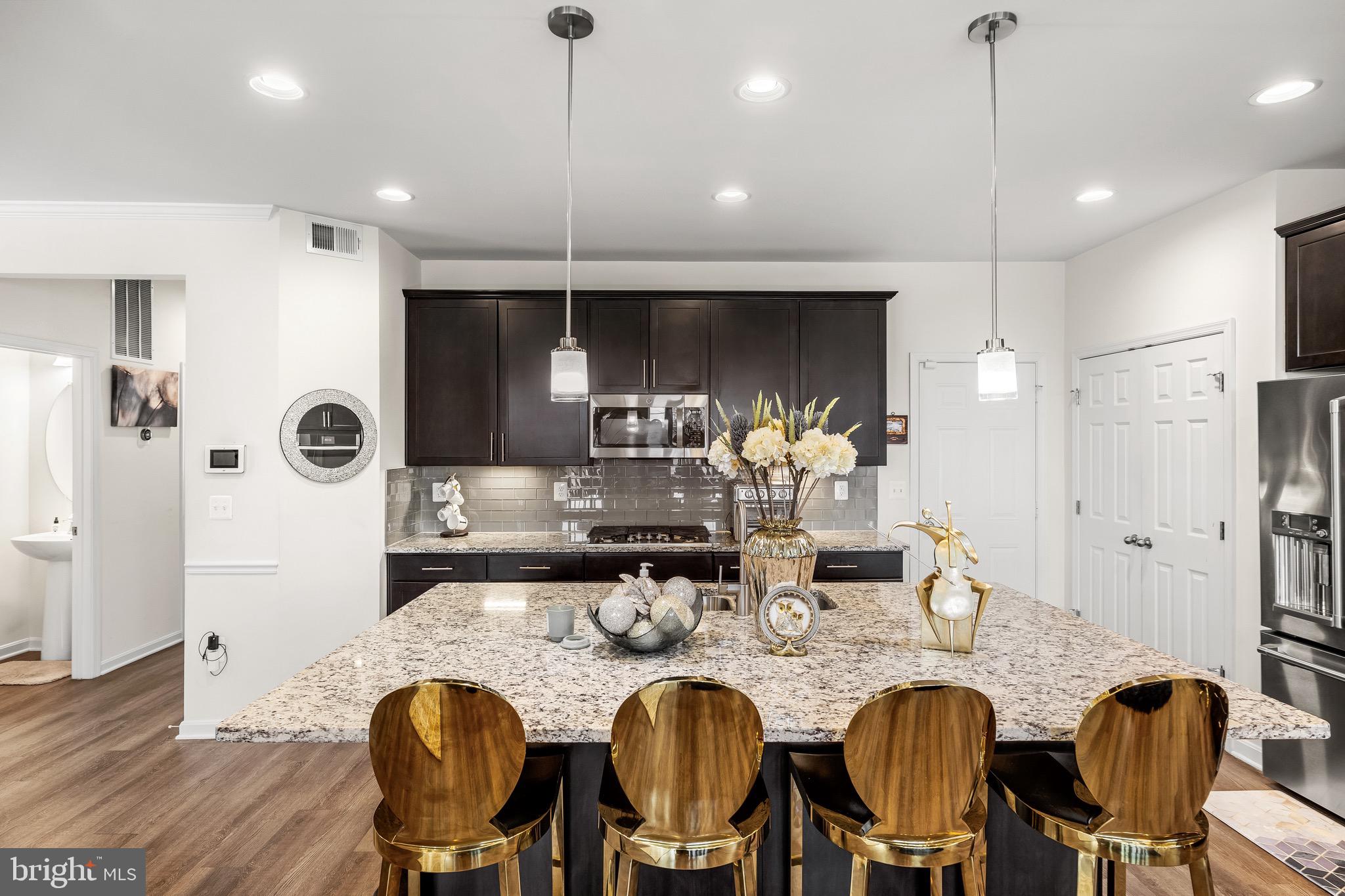 EMBREY MILL - Residential