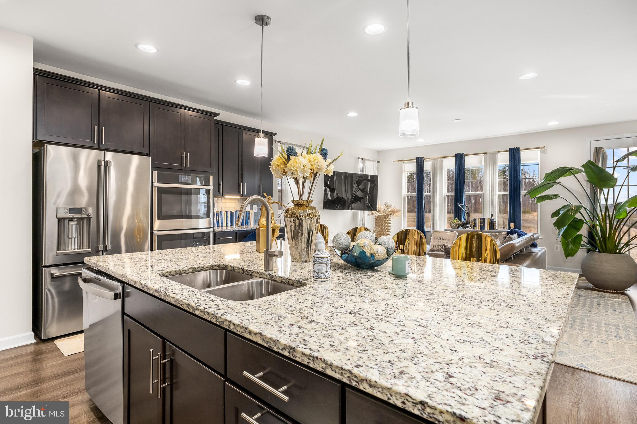 EMBREY MILL - Residential