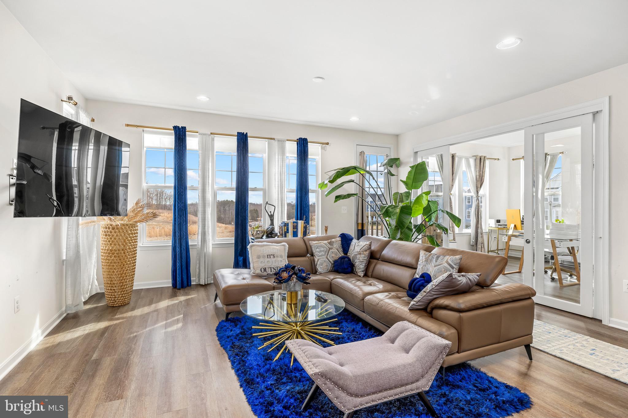 EMBREY MILL - Residential