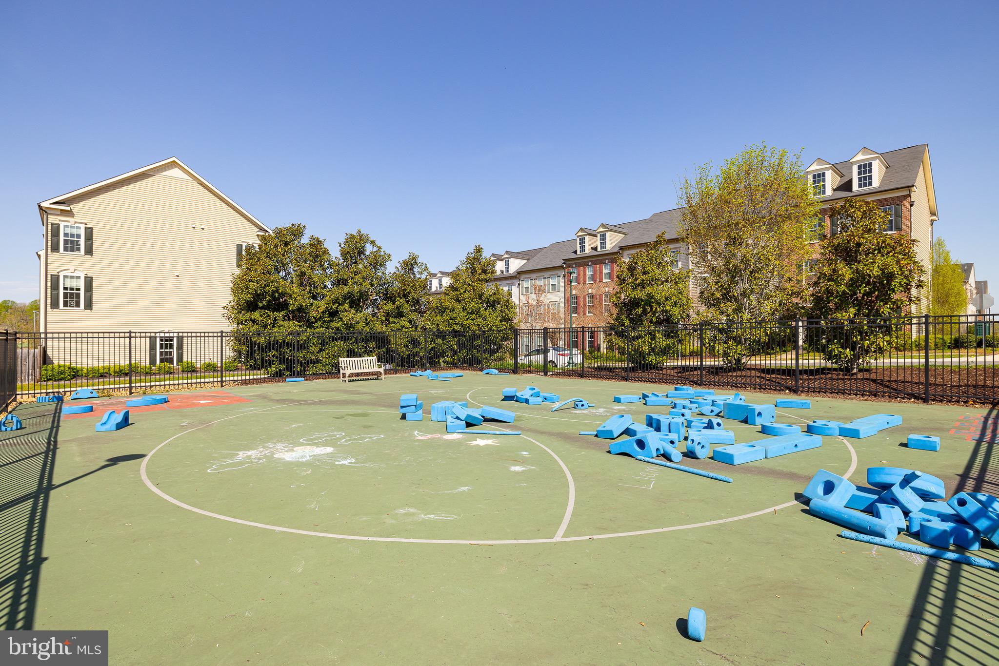 EMBREY MILL - Residential