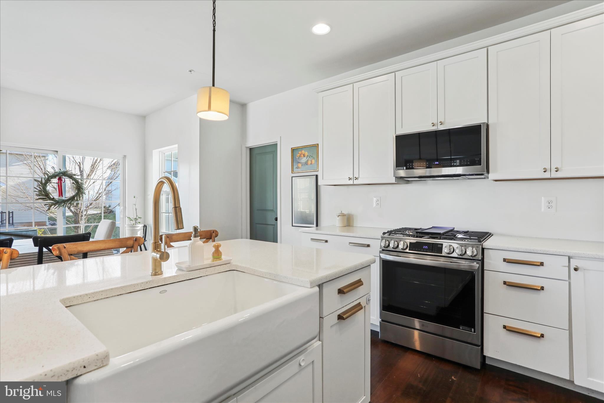 ROCKY SPRINGS RESERVE - Residential