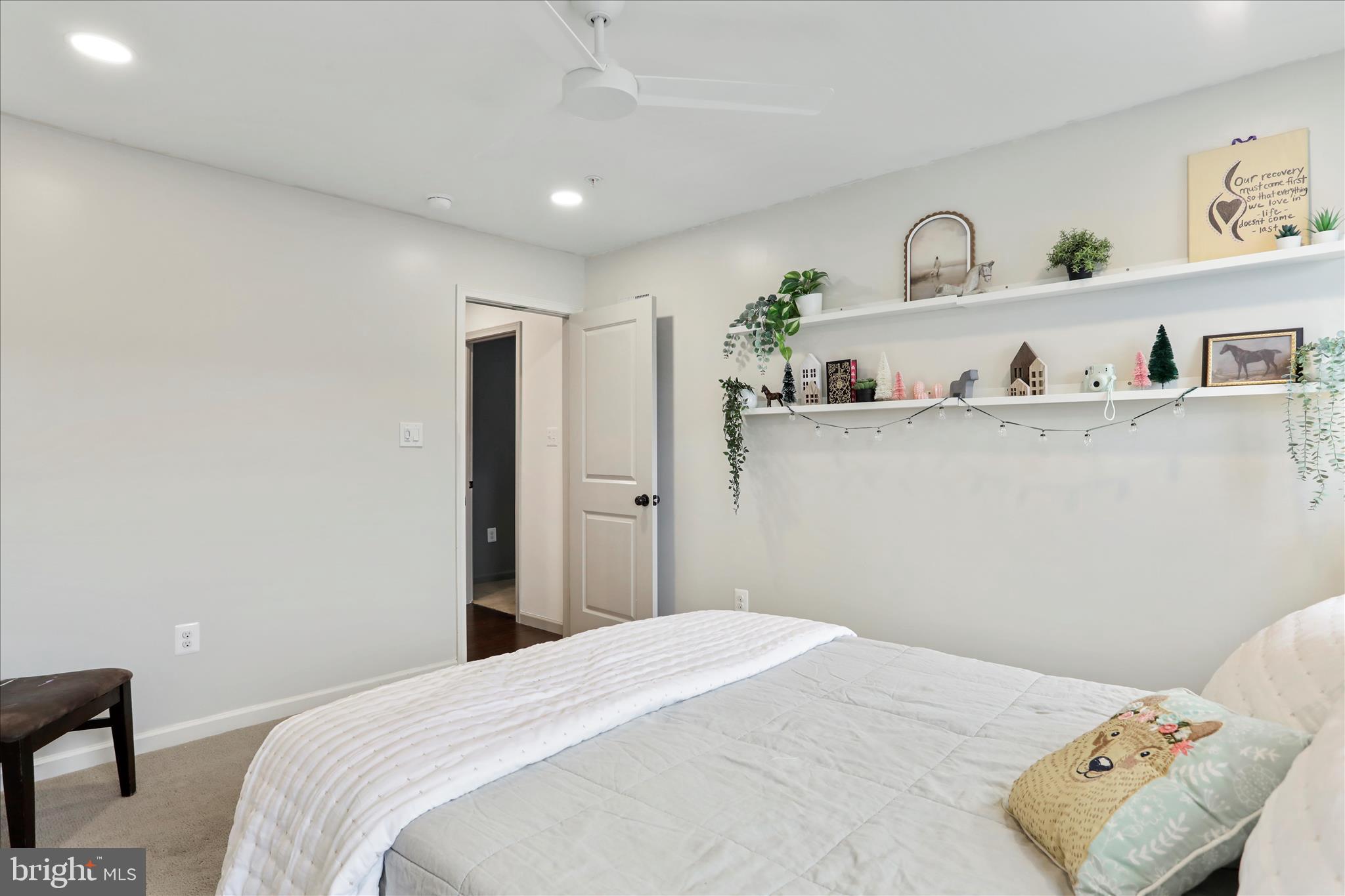 ROCKY SPRINGS RESERVE - Residential