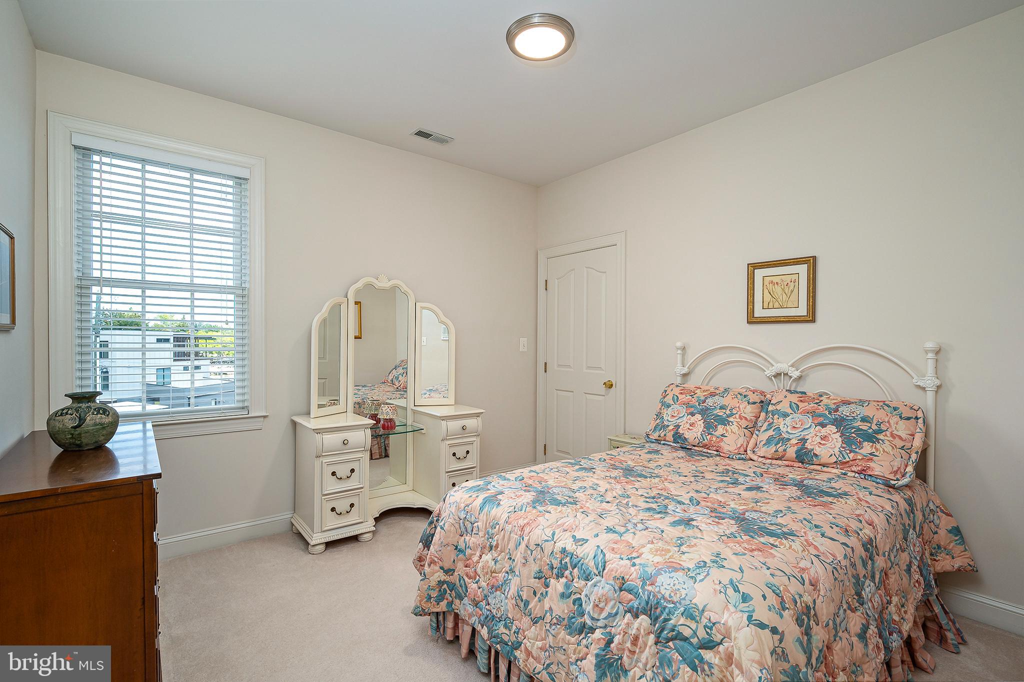 TURKEY POINT - Residential