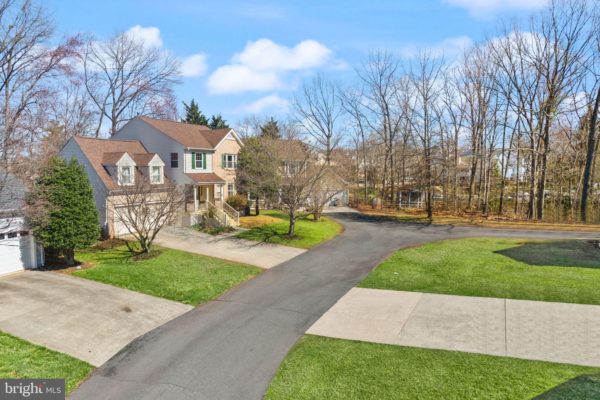 SULLY STATION - Residential