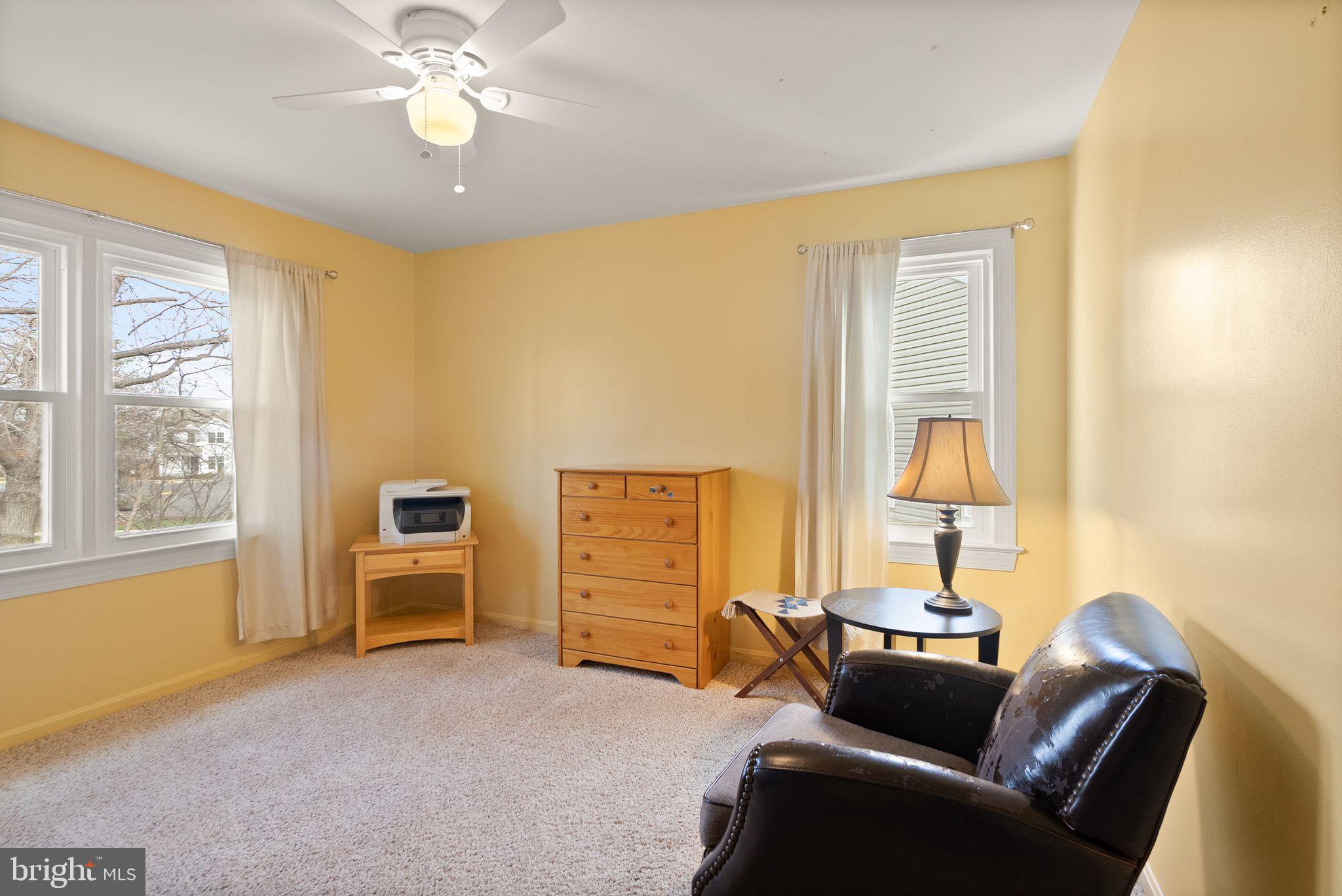 SULLY STATION - Residential