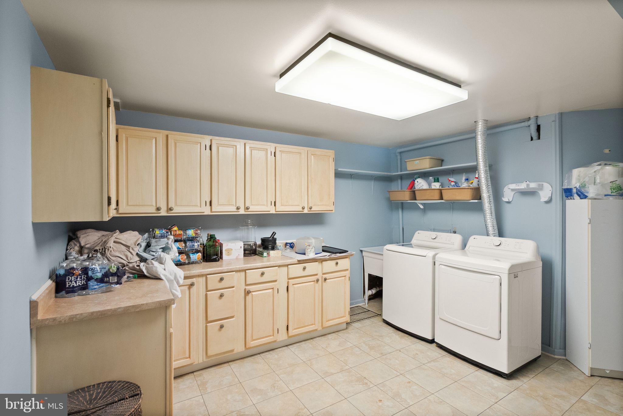 SULLY STATION - Residential