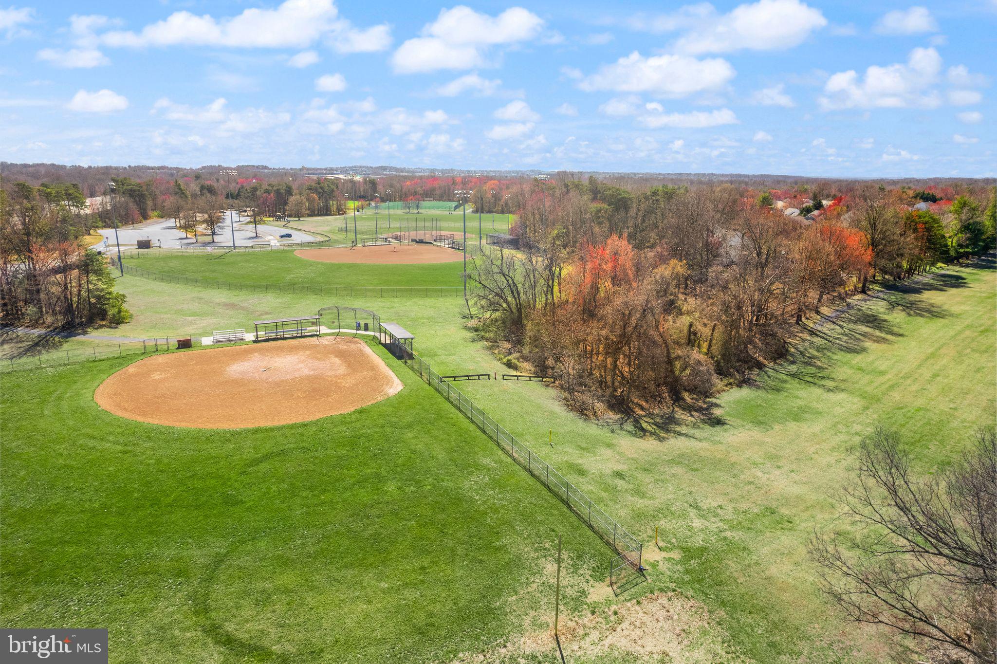 SULLY STATION - Residential