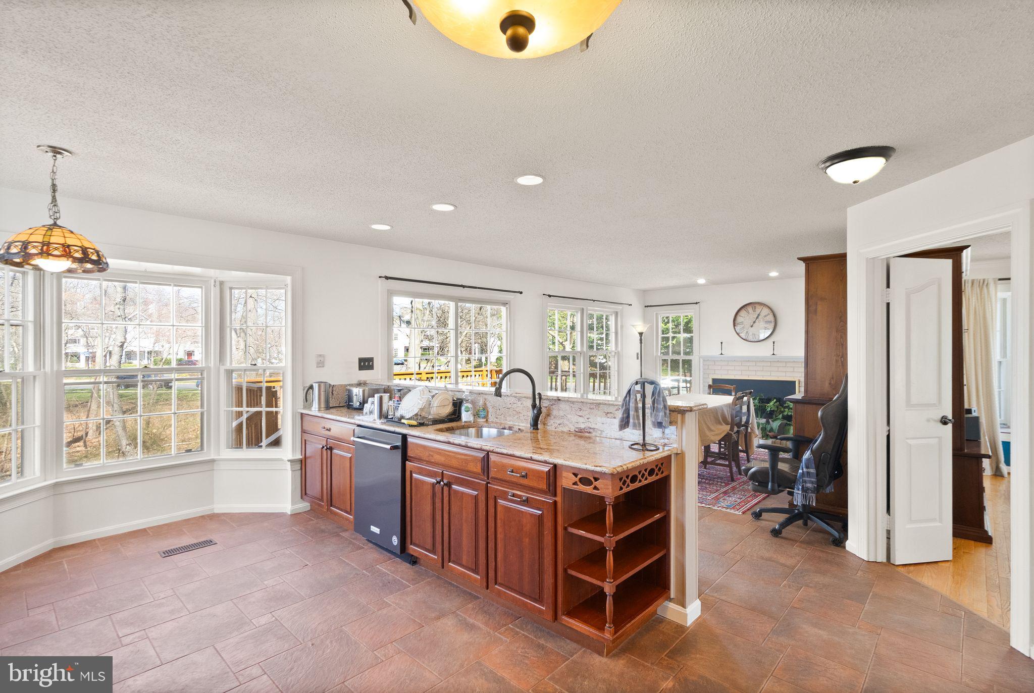 SULLY STATION - Residential