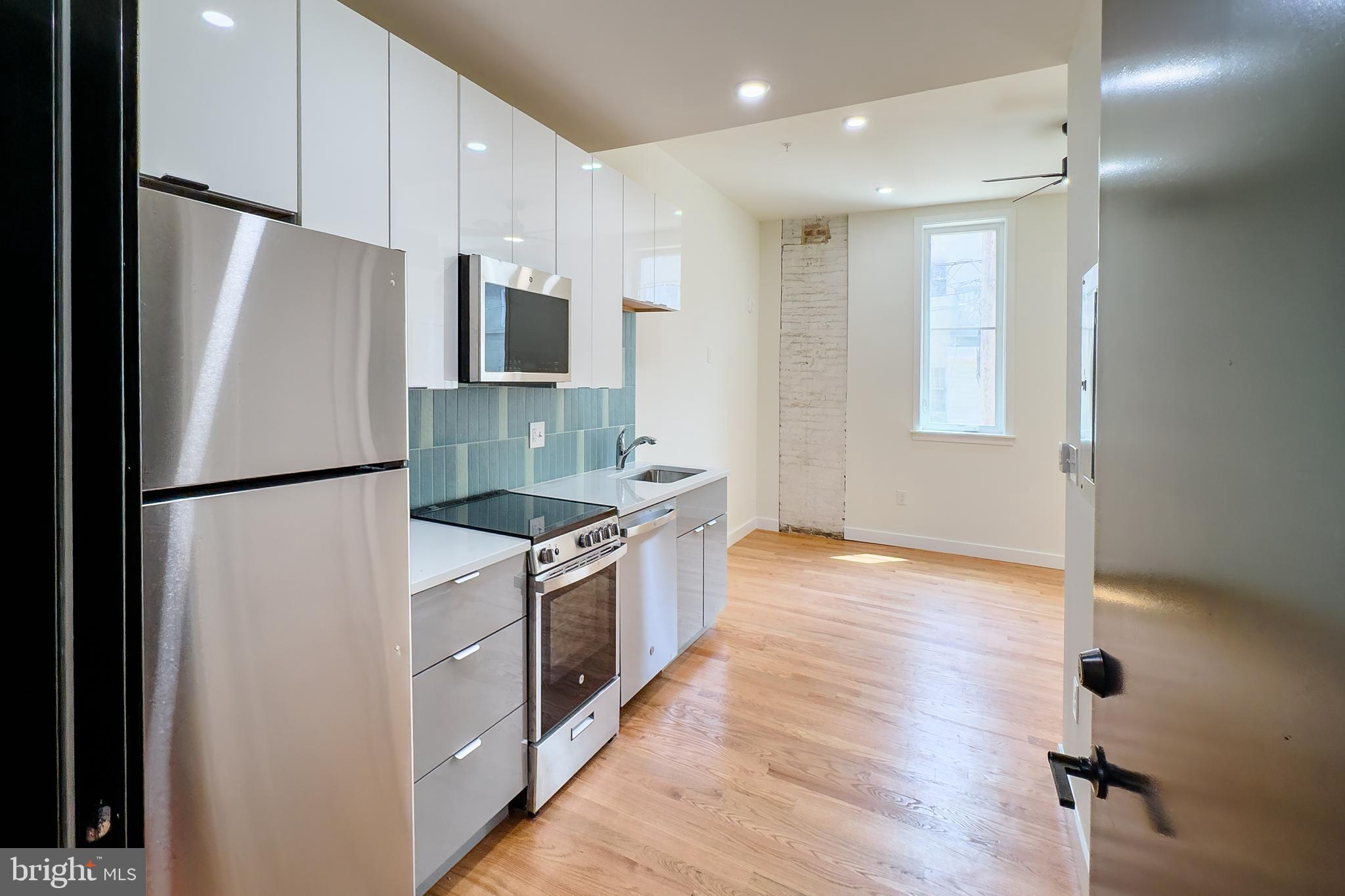 GREENMOUNT WEST - Residential Lease